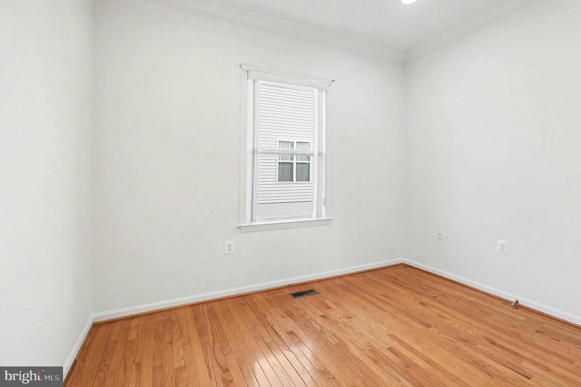 FALLS RUN - Residential