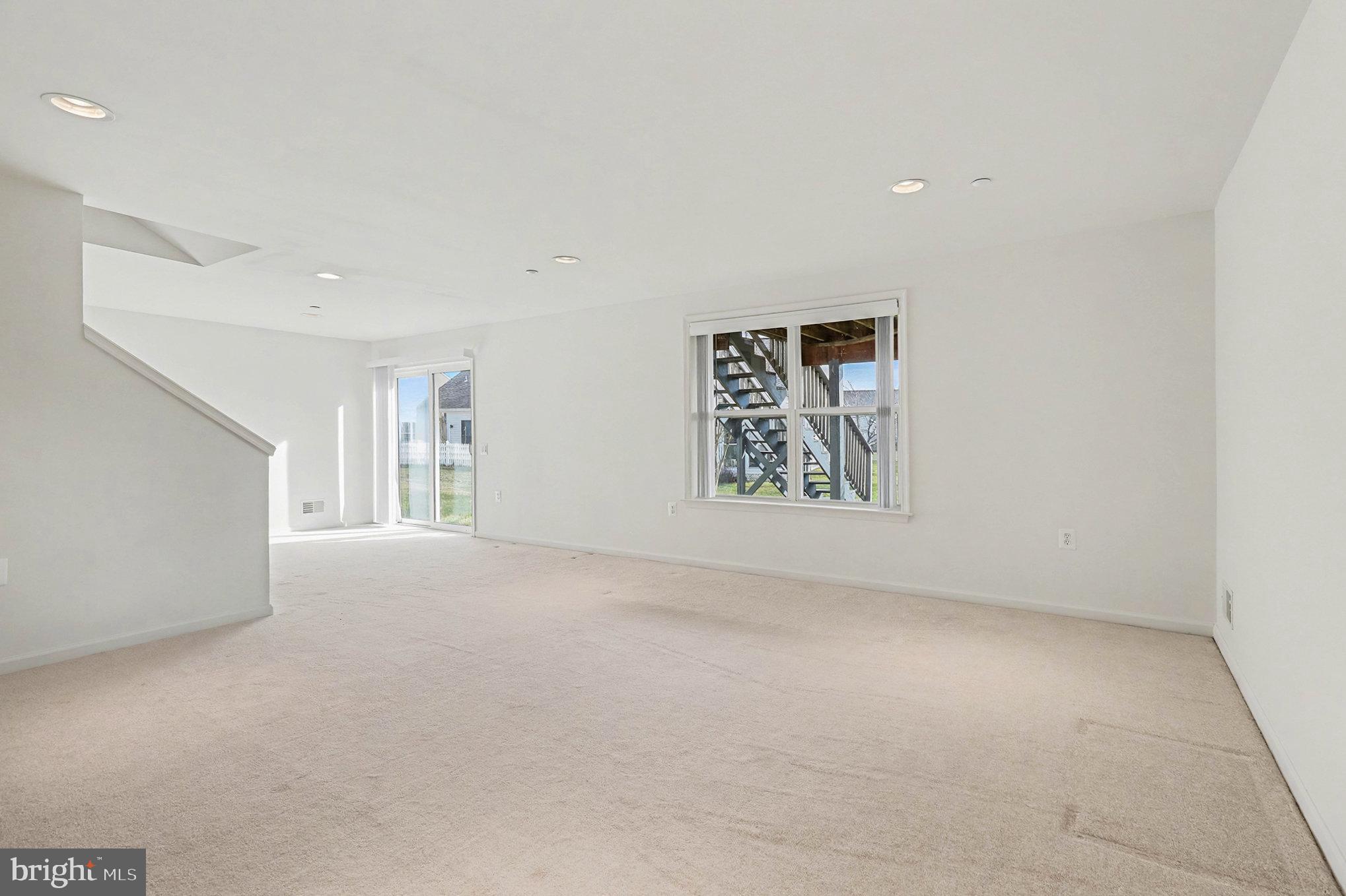 FALLS RUN - Residential