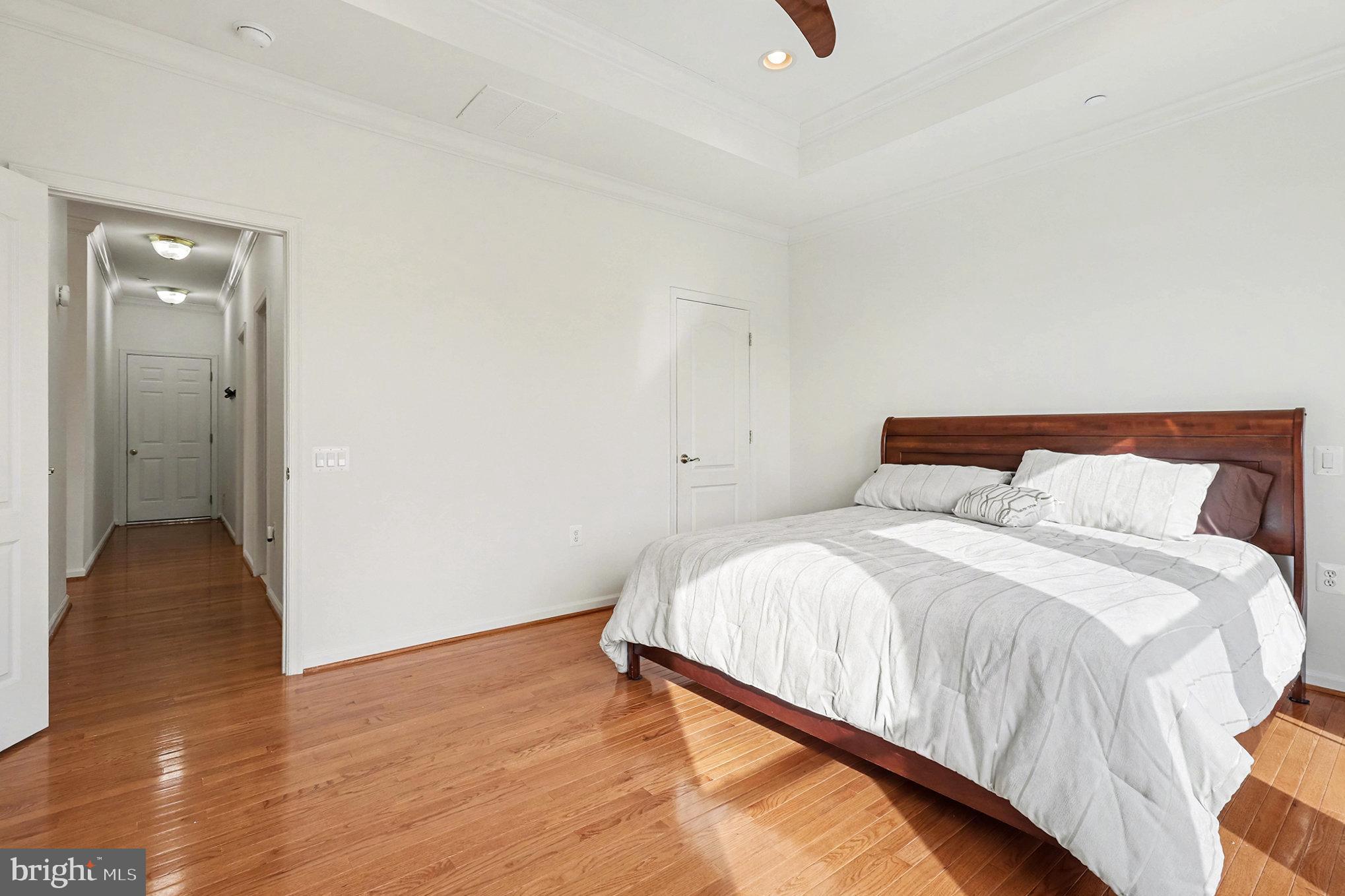 FALLS RUN - Residential