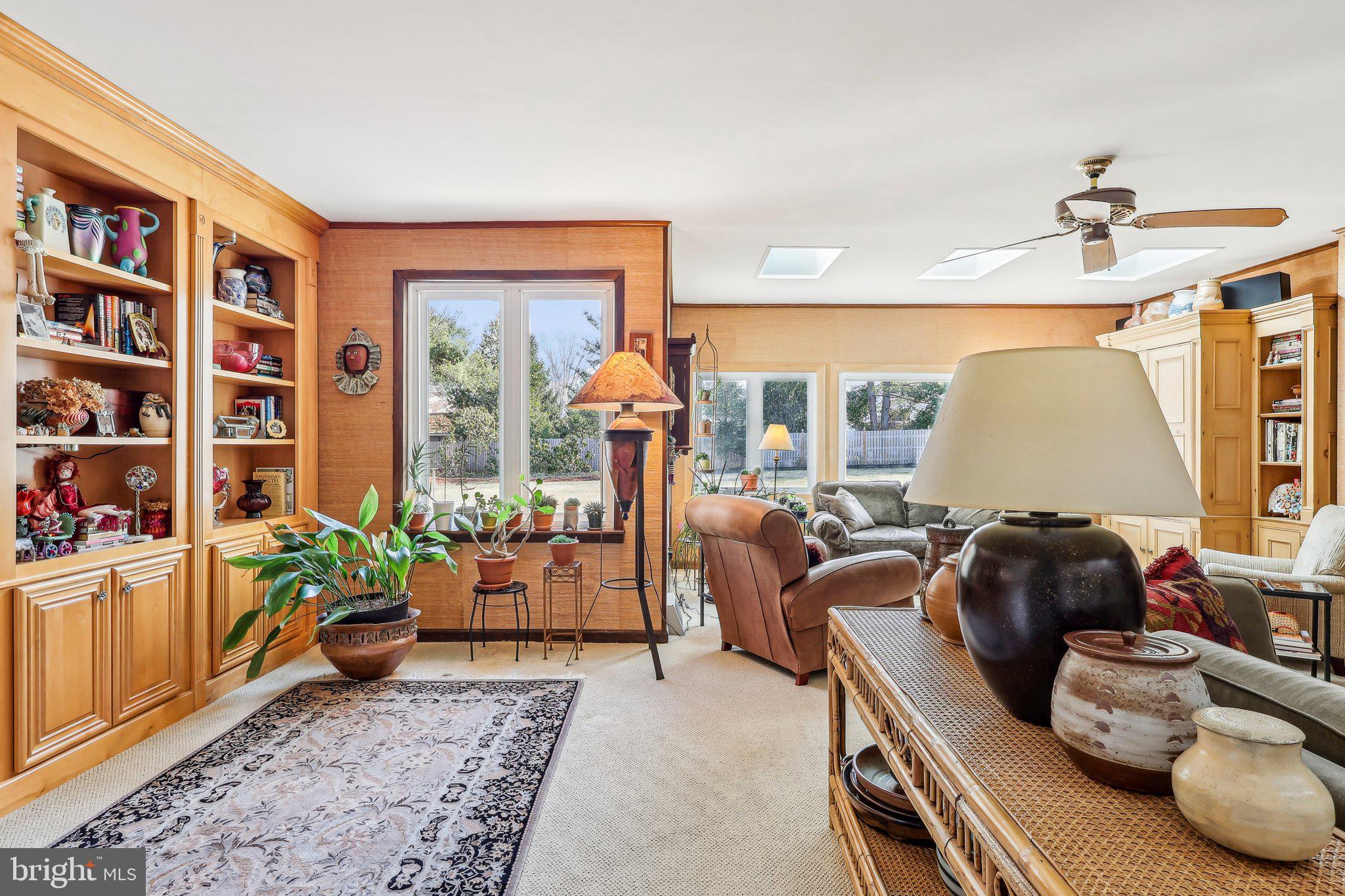 CARRIAGE HILL - Residential