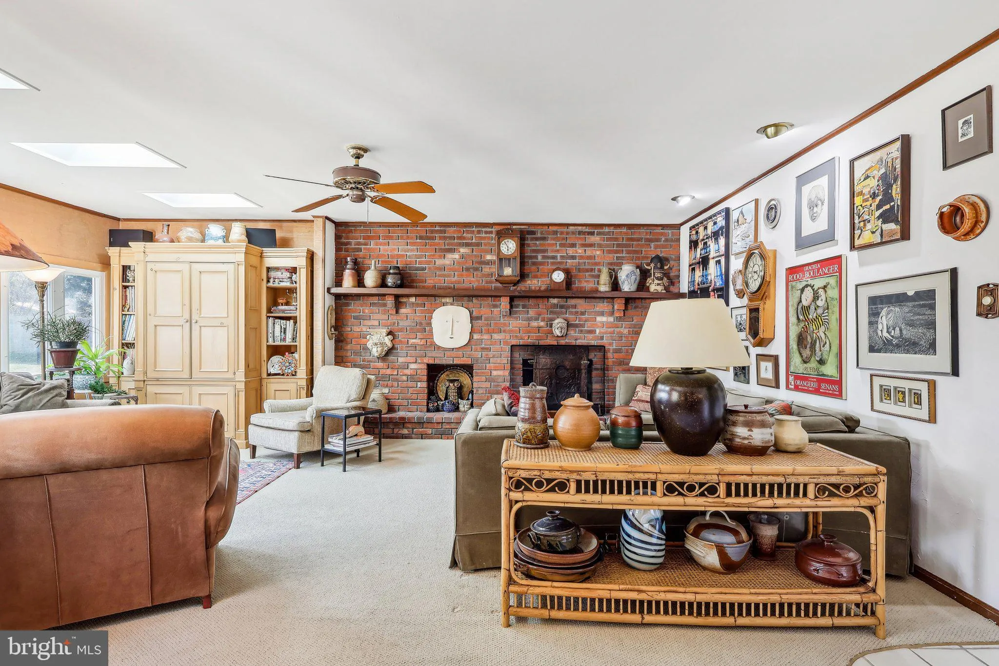 Yardley, Pennsylvania 19067, United States, 4 Bedrooms Bedrooms, ,3 BathroomsBathrooms,Residential,Pending,78937