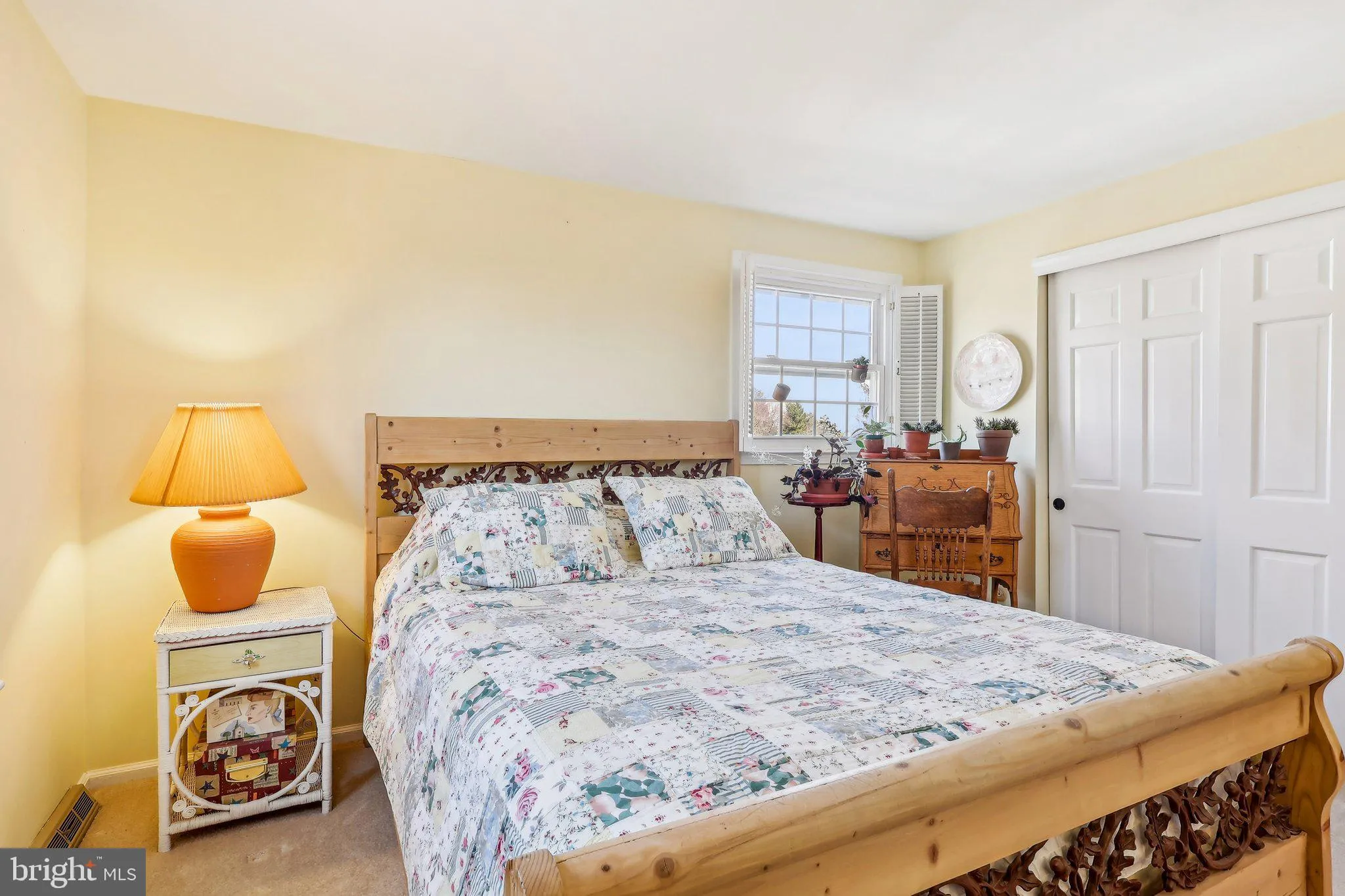 Yardley, Pennsylvania 19067, United States, 4 Bedrooms Bedrooms, ,3 BathroomsBathrooms,Residential,Pending,78937