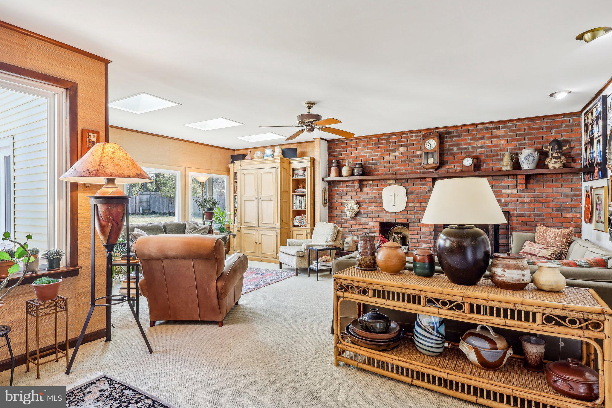 CARRIAGE HILL - Residential