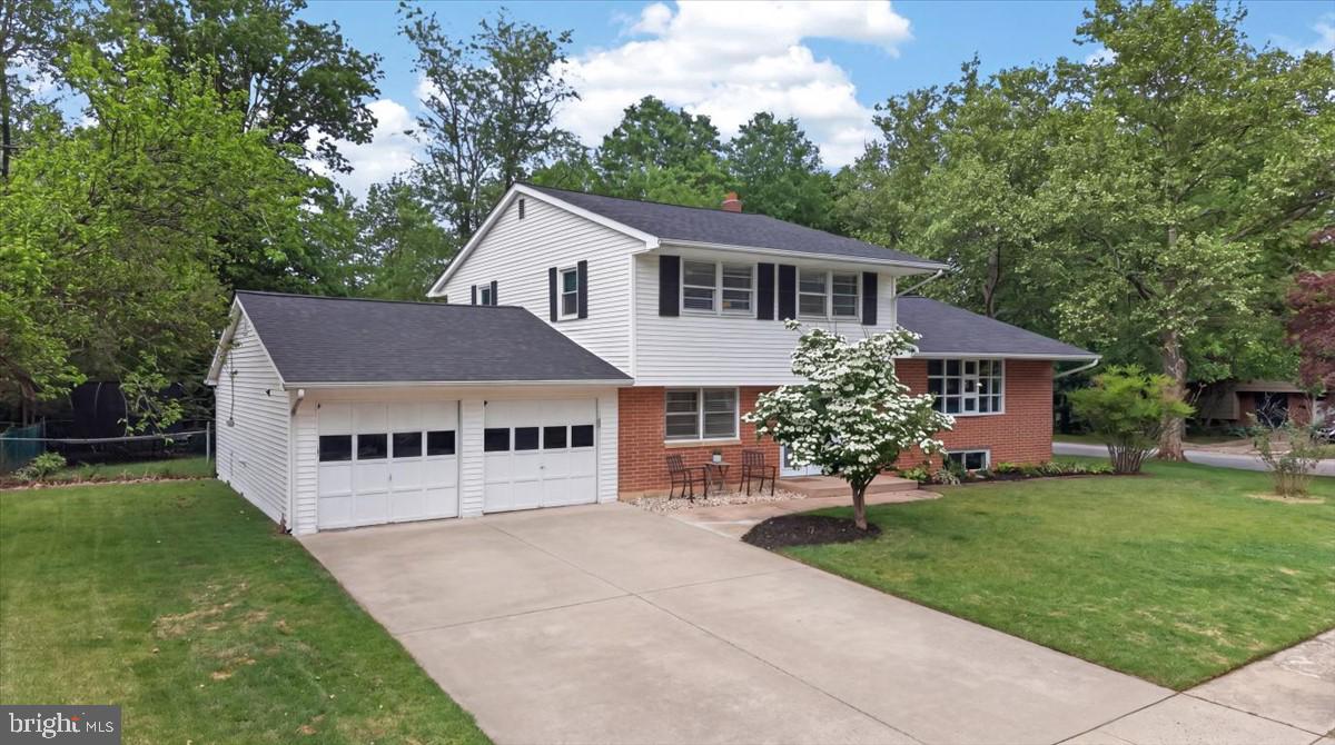 700 HARVARD LANE