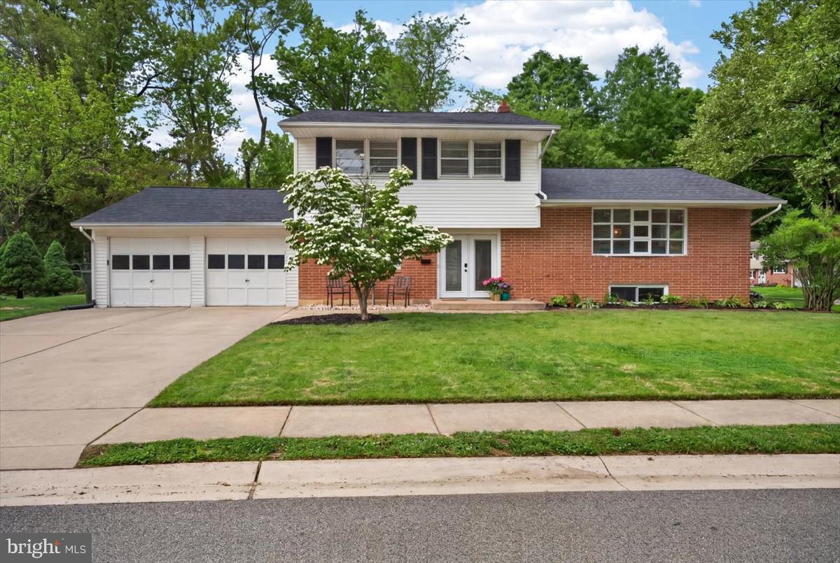700 HARVARD LANE