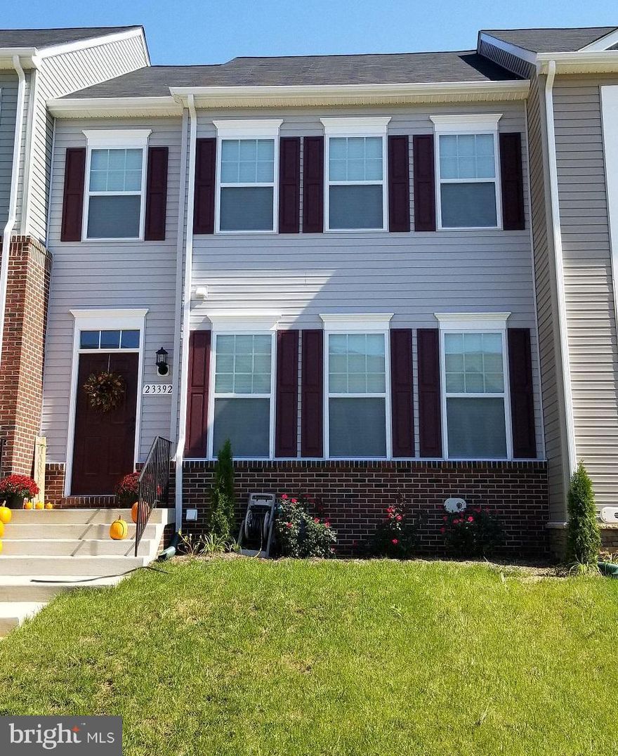 Brand New Townhome w/ a March 2019 Delivery! W/$10,000 CLOSING! "Compton" Rear Kitchen Model,  2-Car Rear Load Garage, Hardwood at 1st floor, Stainless Steel Appliances,Granite Counters, Gas Cooking, Gas Heat, Tankless Water Heater. Finished Rec/ room & Full bath in basement, Community Amenities feature: Clubhouse, Pool, Basketball & Tennis Courts, Playground.
