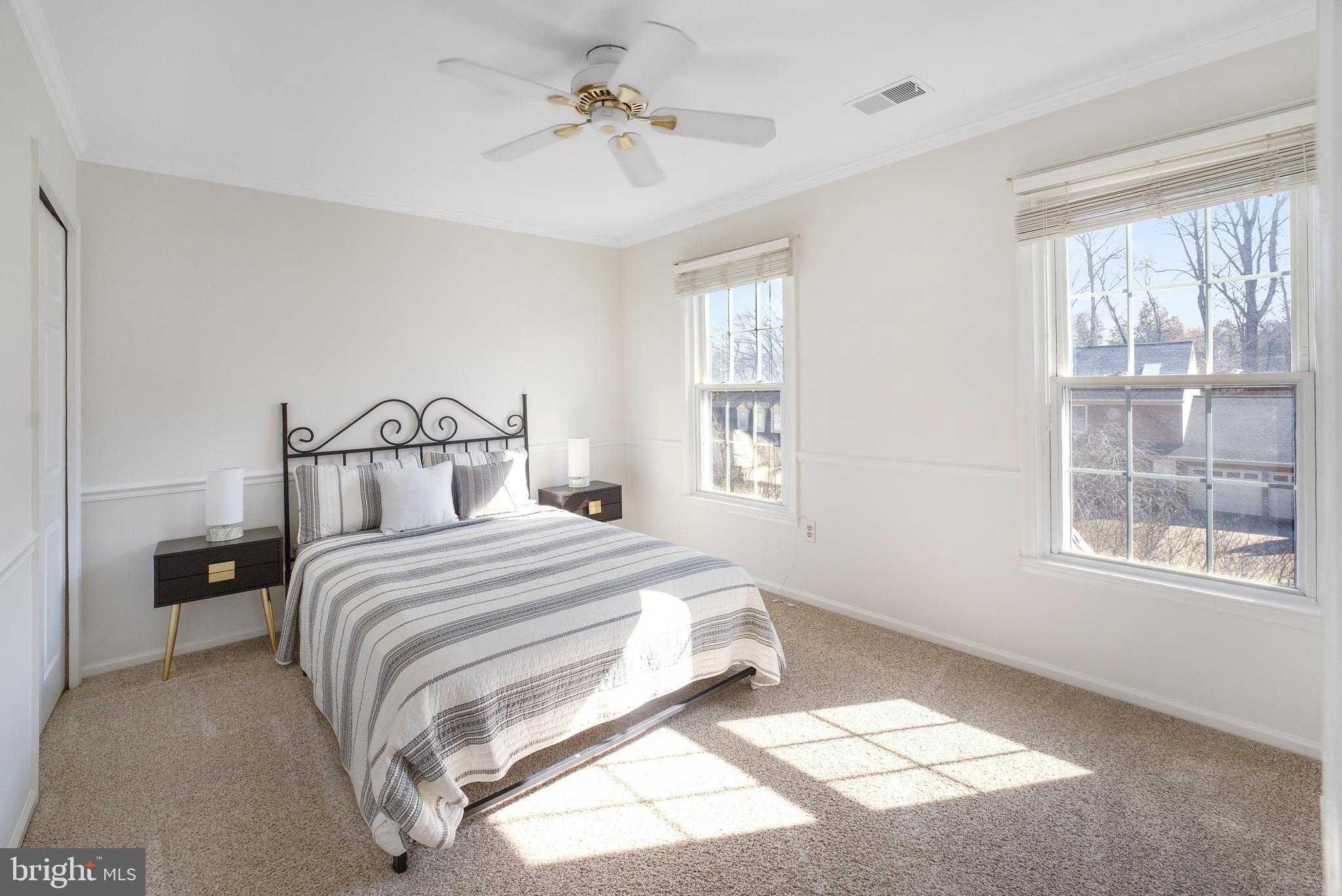 ENVIRONS/GLEN HEATHER - Residential