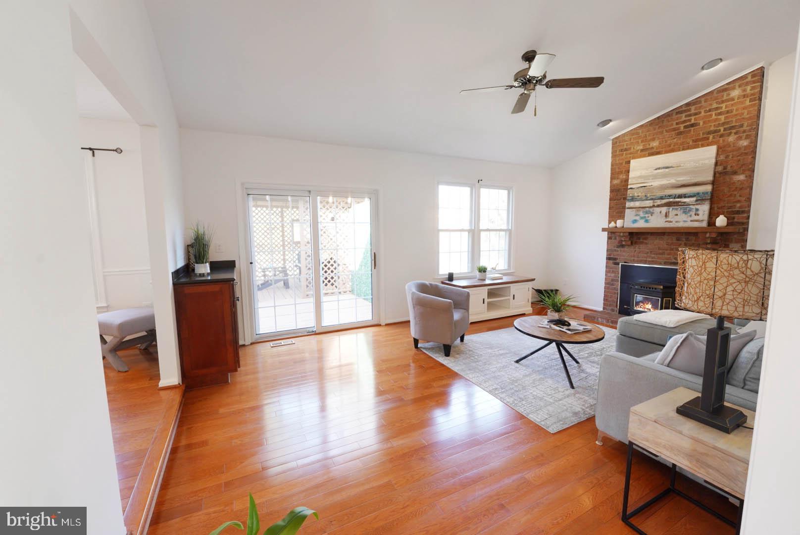 ENVIRONS/GLEN HEATHER - Residential