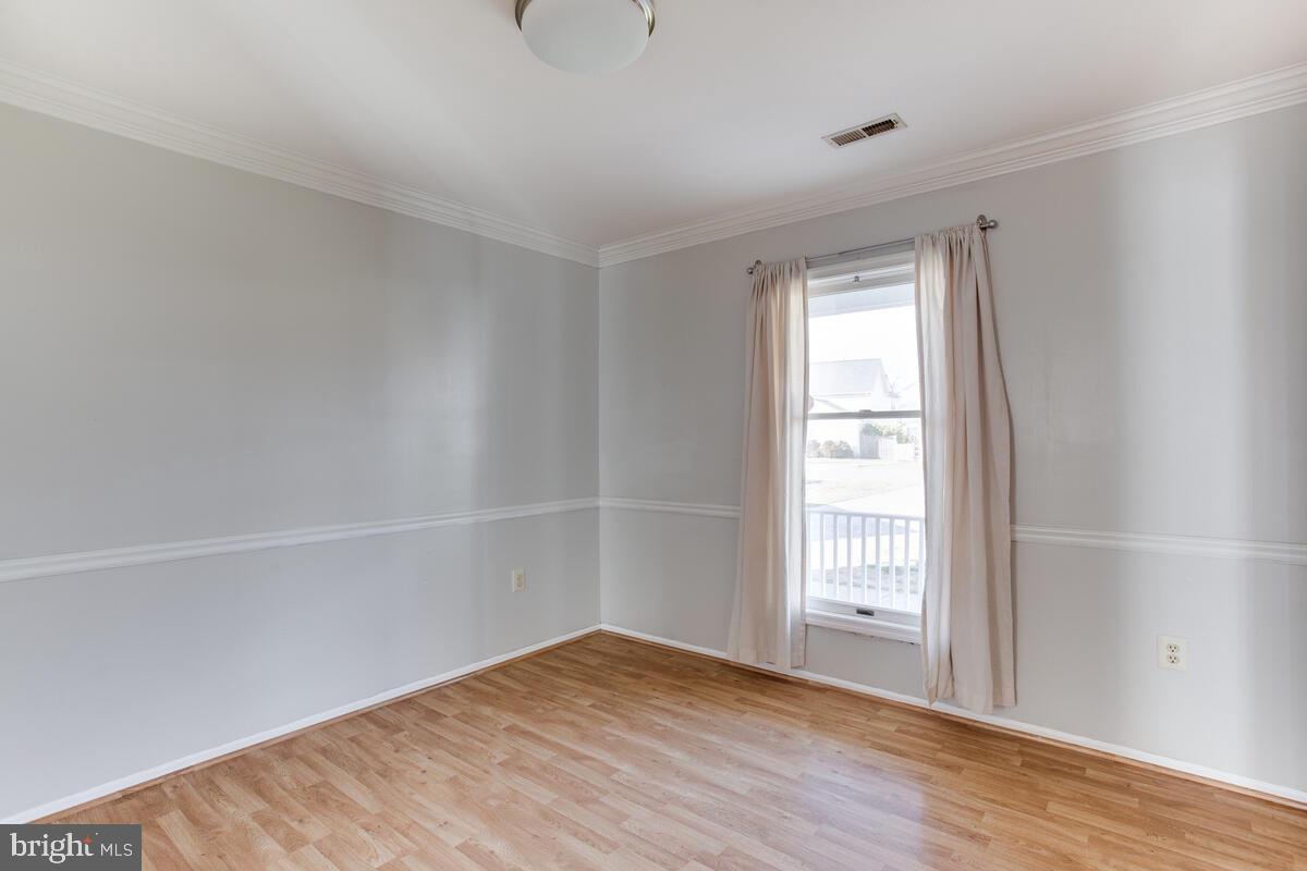 DORCHESTER - ST. CHARLES - Residential