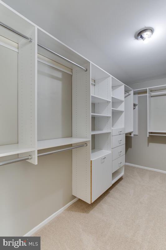 DORCHESTER - ST. CHARLES - Residential