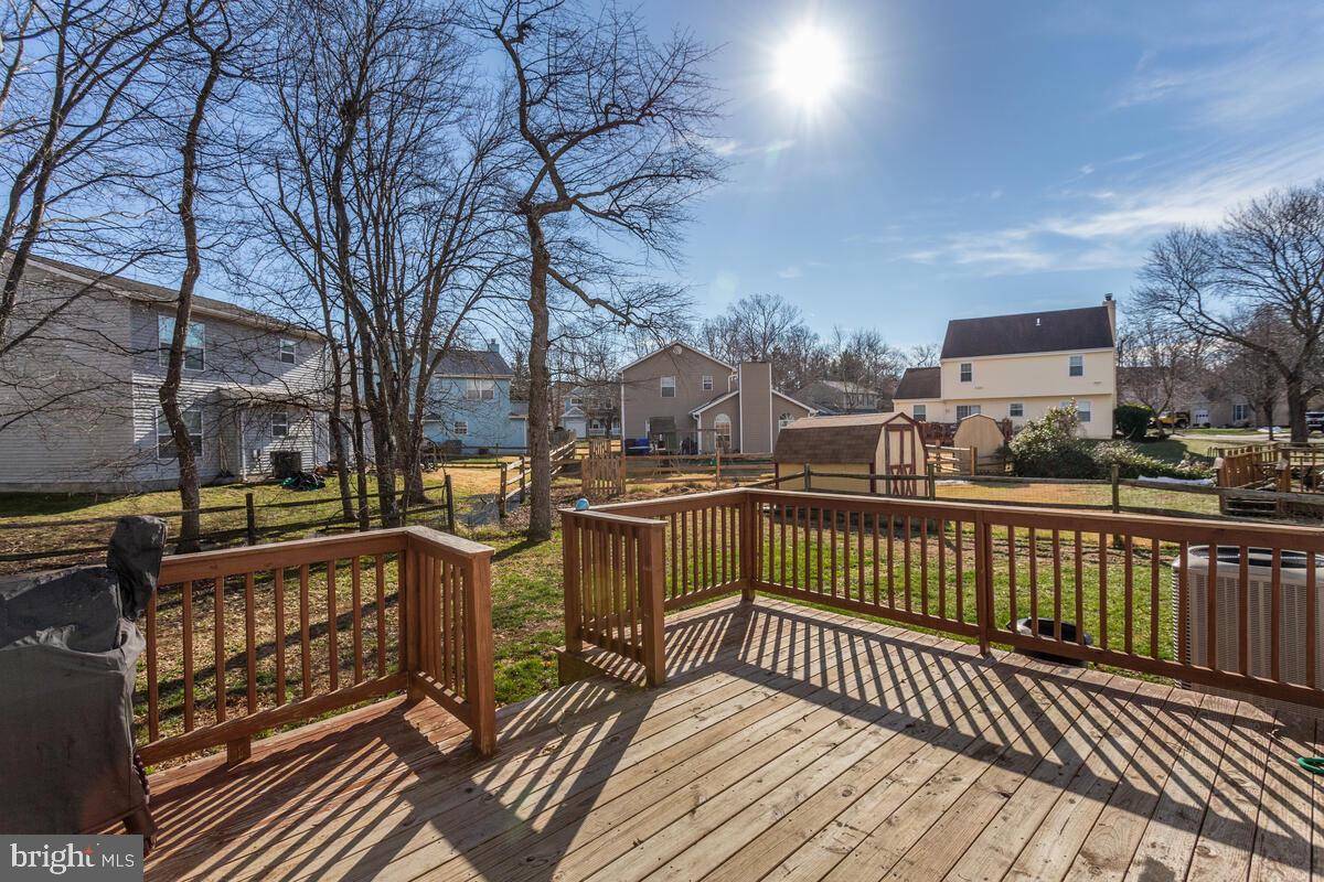 DORCHESTER - ST. CHARLES - Residential