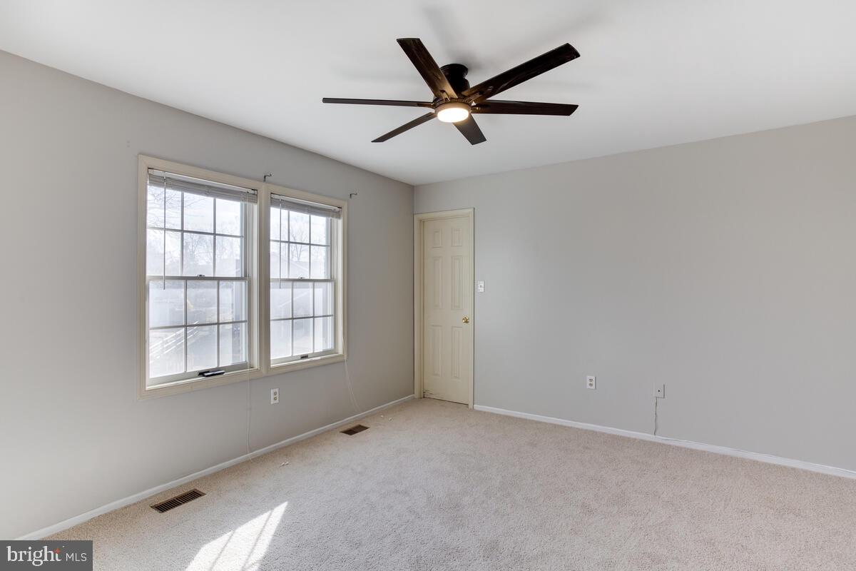 DORCHESTER - ST. CHARLES - Residential