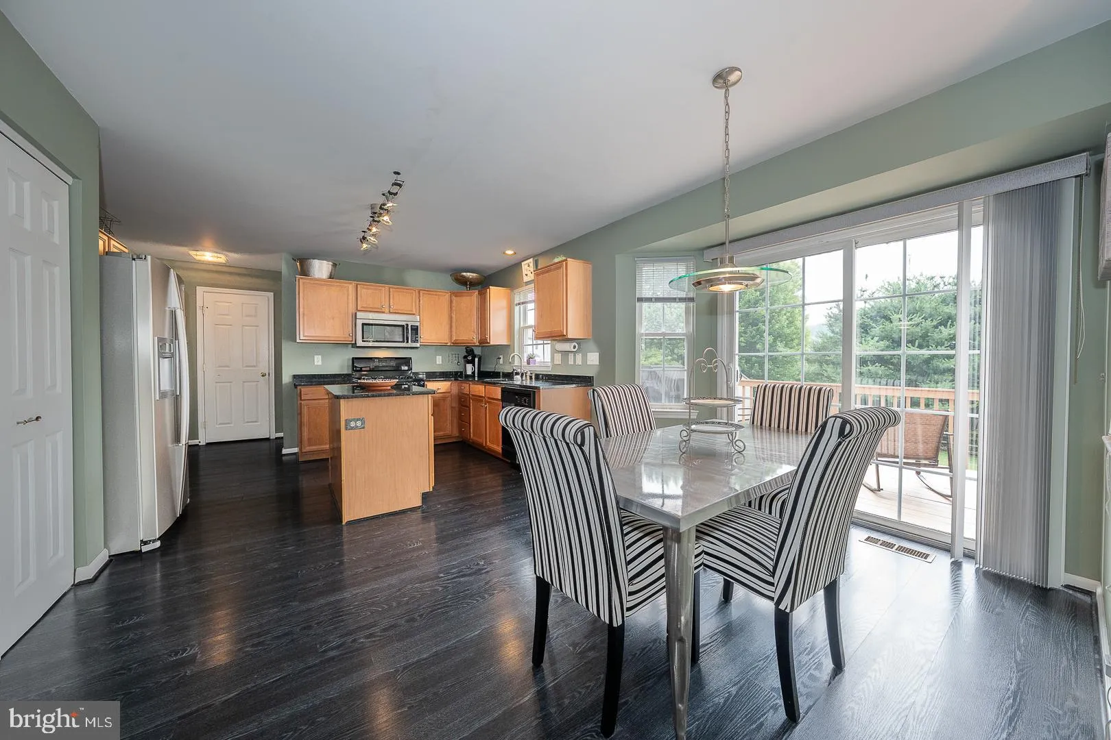 Morgantown, Pennsylvania 19543, United States, 4 Bedrooms Bedrooms, ,3 BathroomsBathrooms,Residential,Contingent,151691