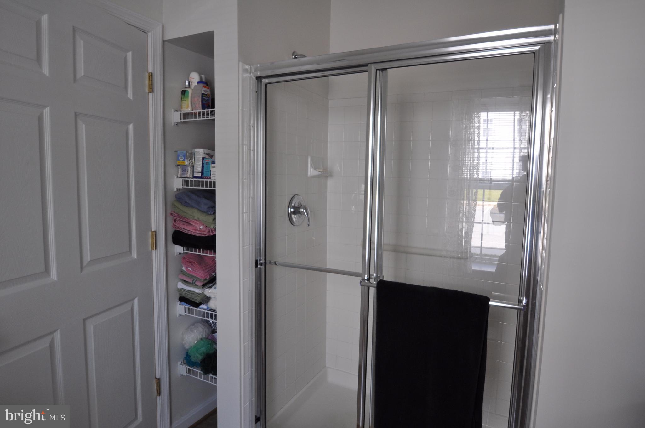 HOPEWELL POINTE - Residential