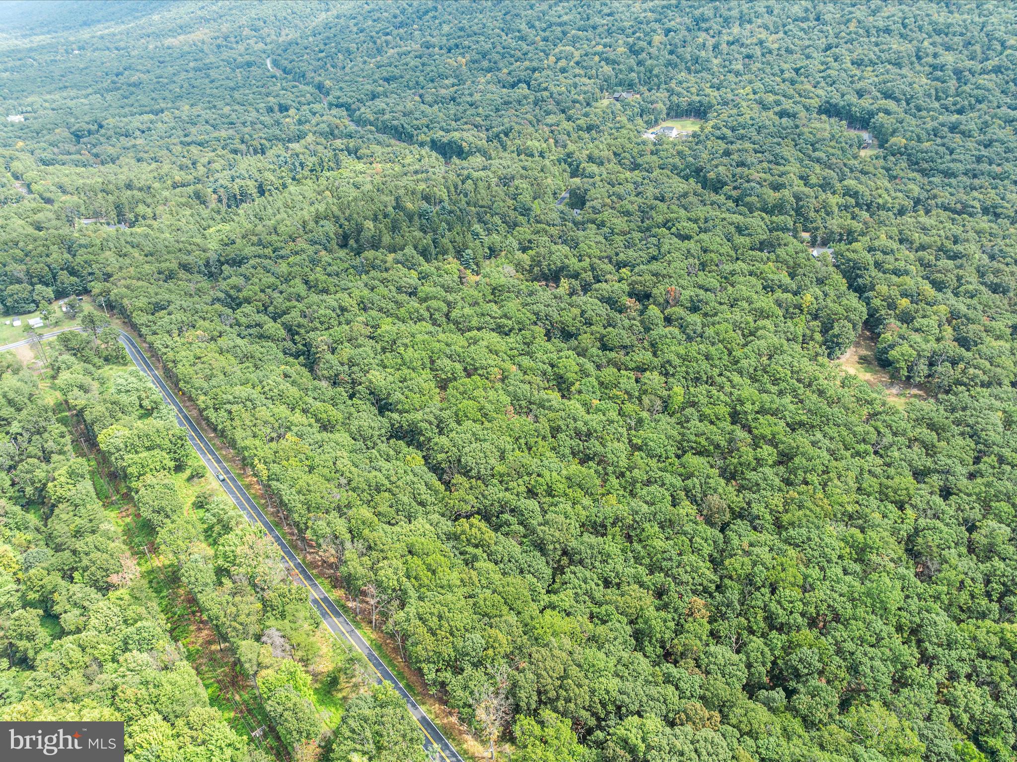 ROUND TOP ESTATES - Land