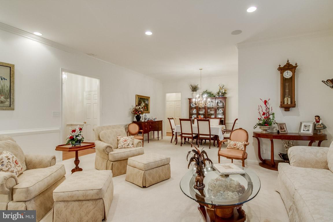 MANSFIELD CLUB - Residential