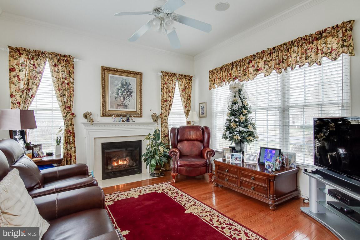 MANSFIELD CLUB - Residential