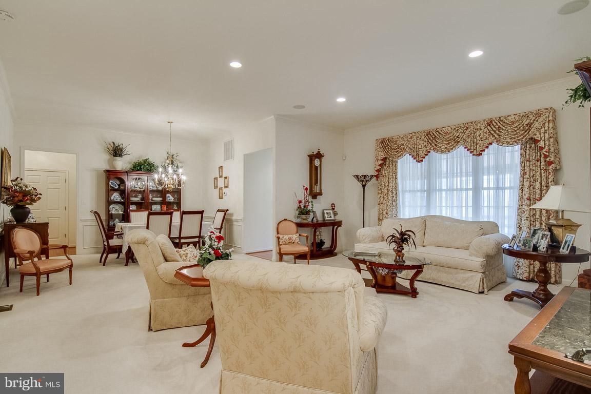 MANSFIELD CLUB - Residential