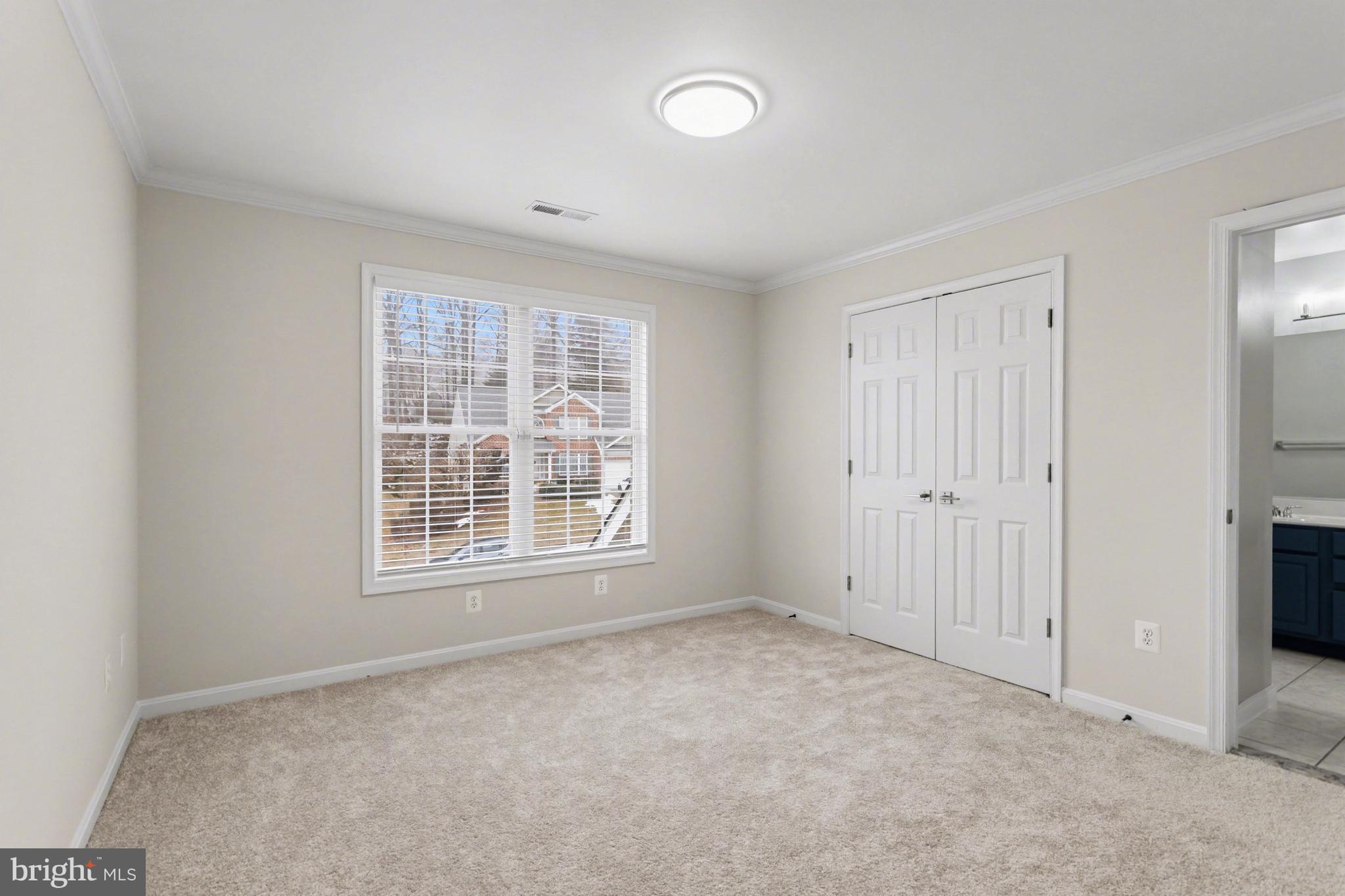 WOODLAND HILLS - Residential