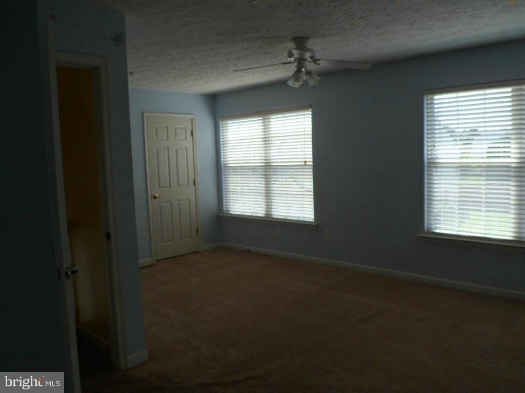 HICKORY HILLS - Residential Lease