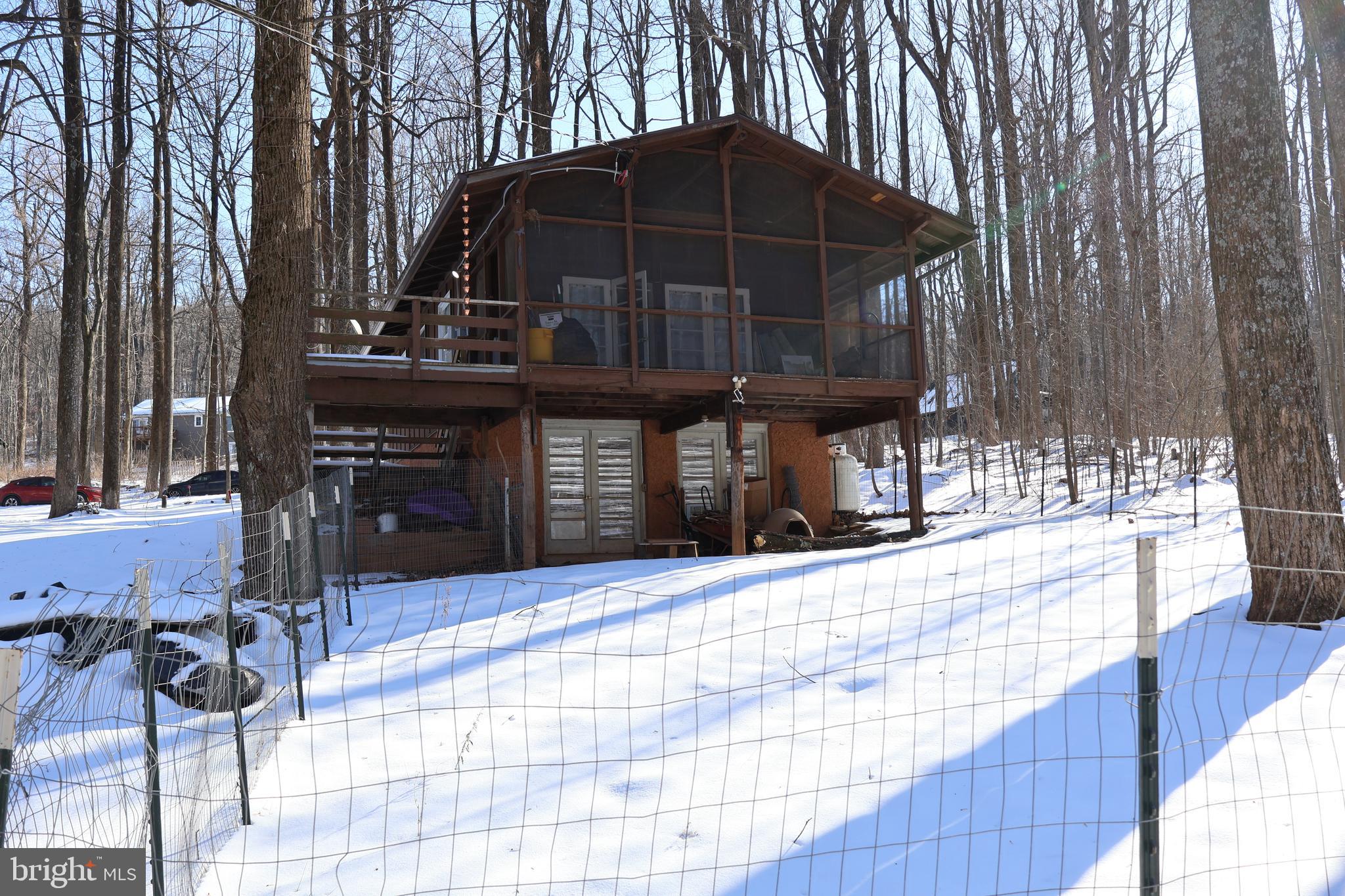 BLUE MOUNTAIN - Residential