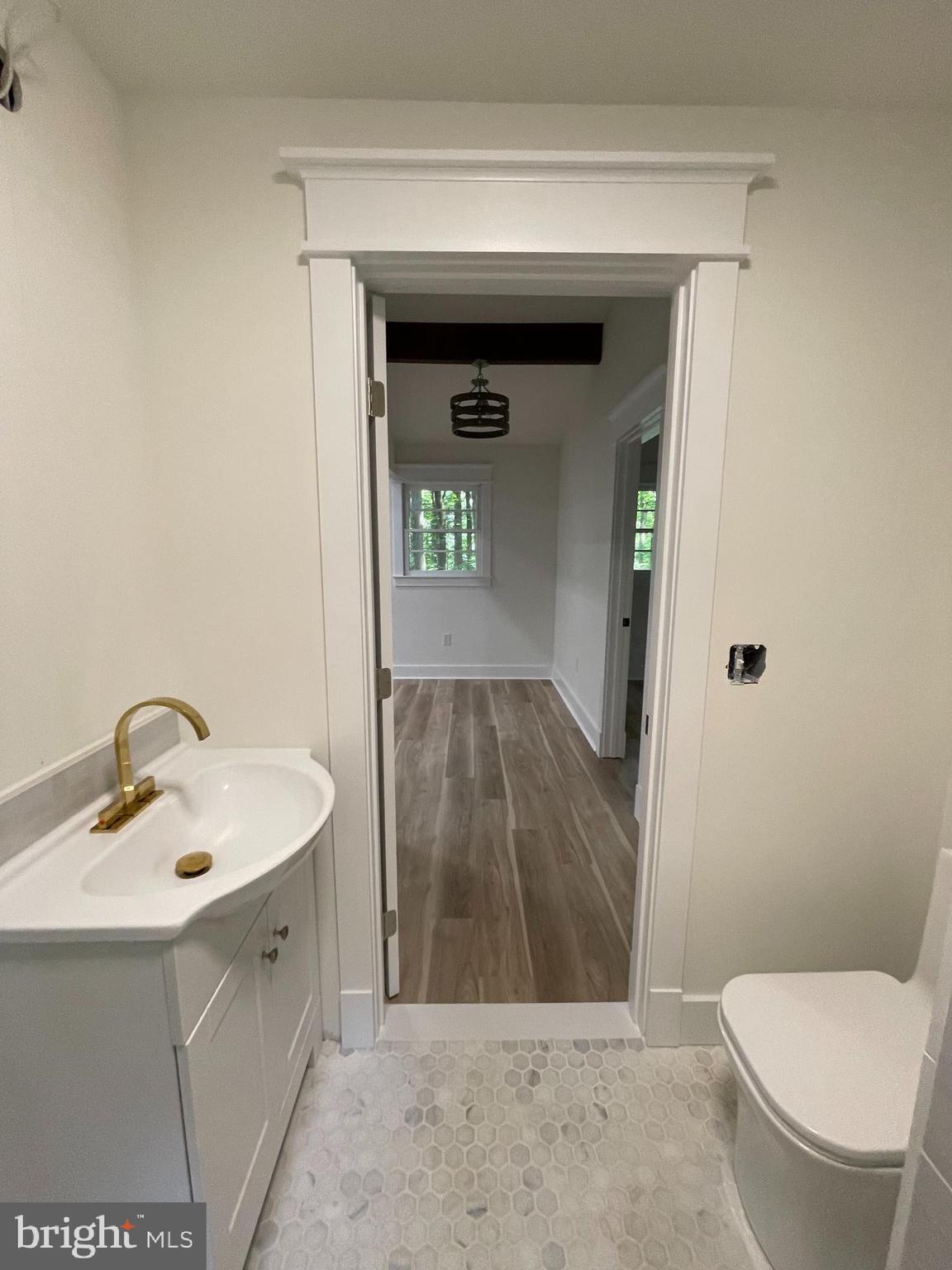 BLUE MOUNTAIN - Residential