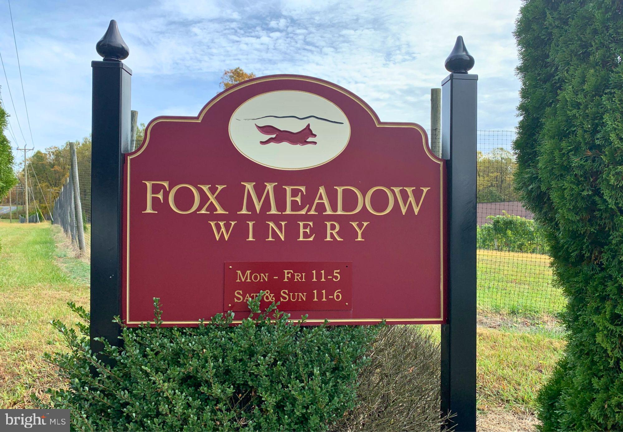 BLUE MOUNTAIN - Residential