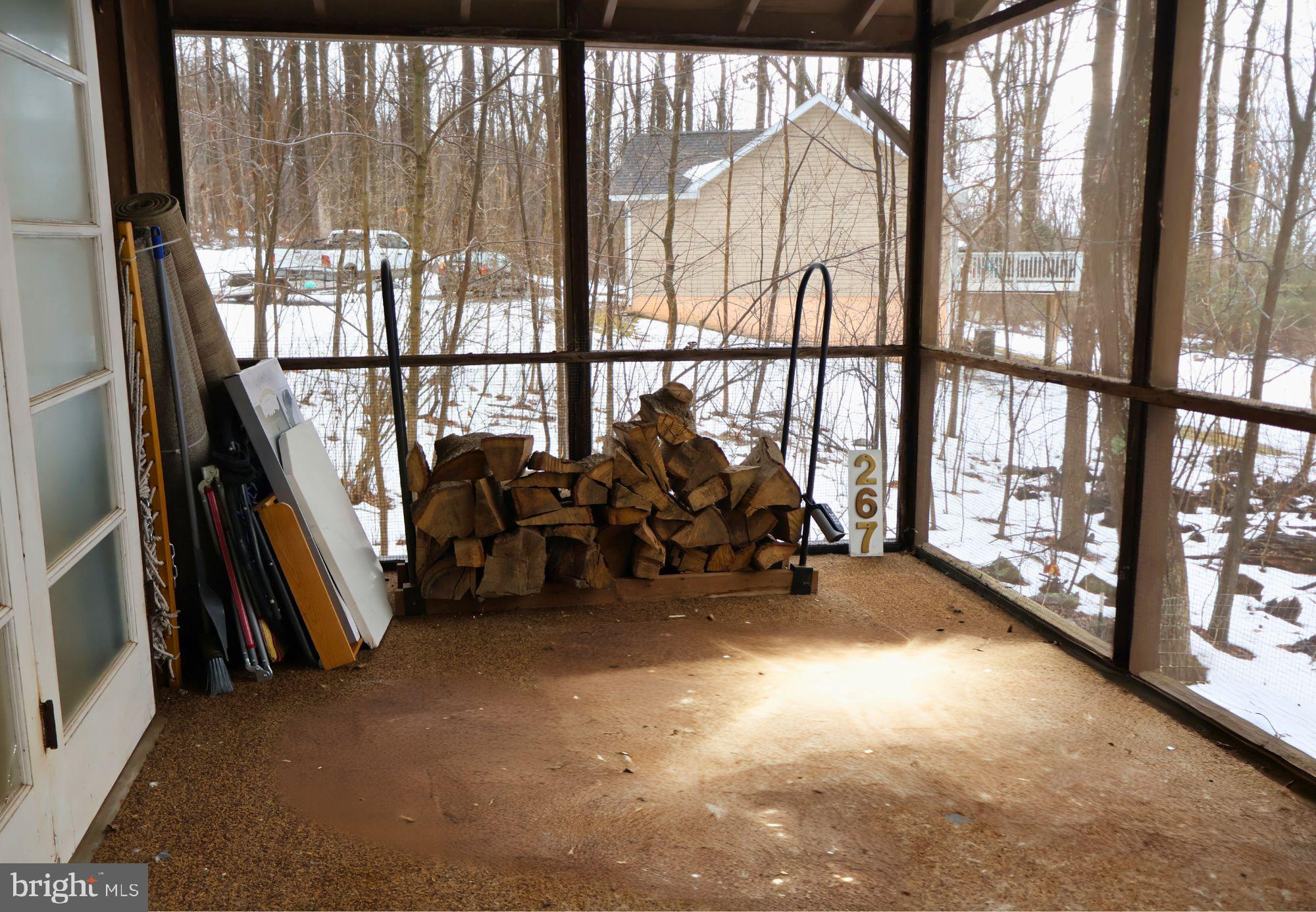 BLUE MOUNTAIN - Residential