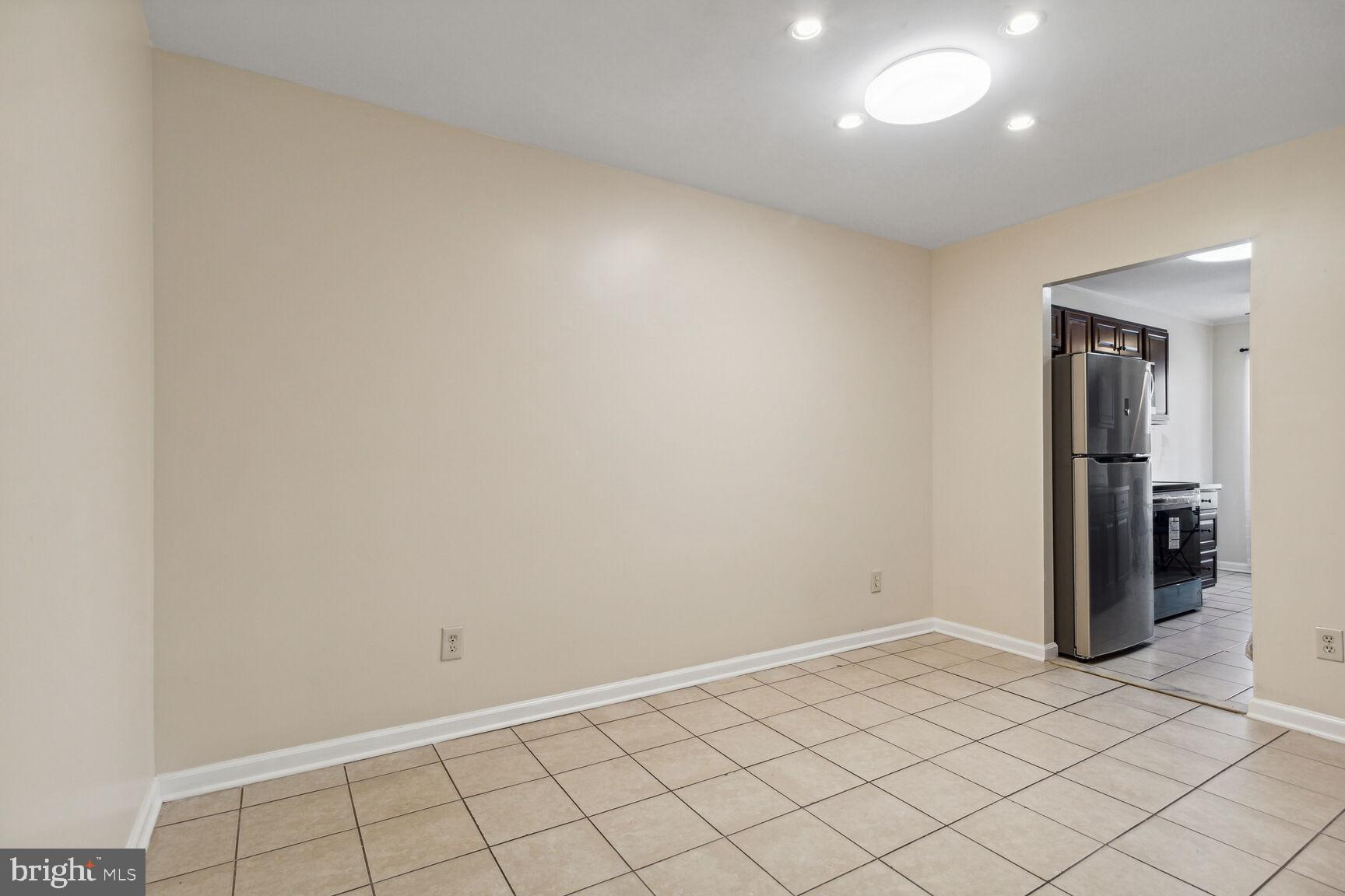 CLUBSIDE - Residential