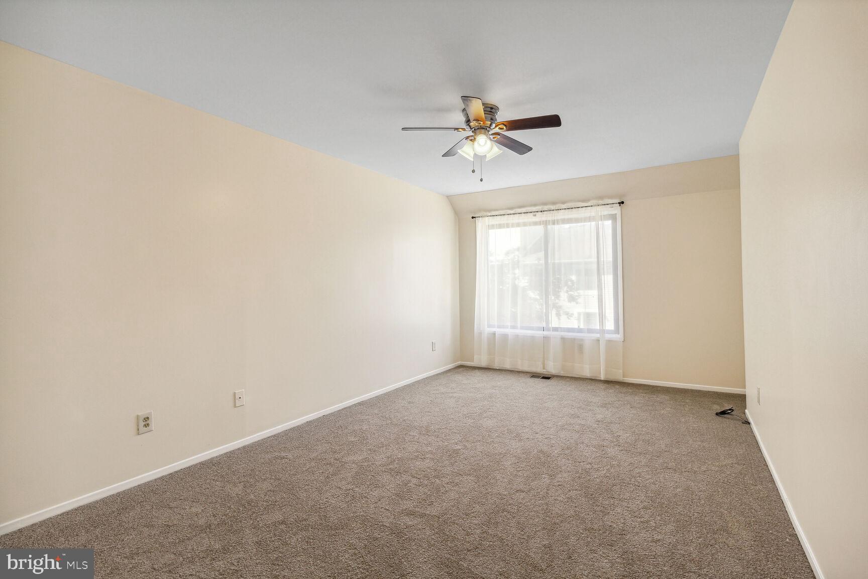 CLUBSIDE - Residential