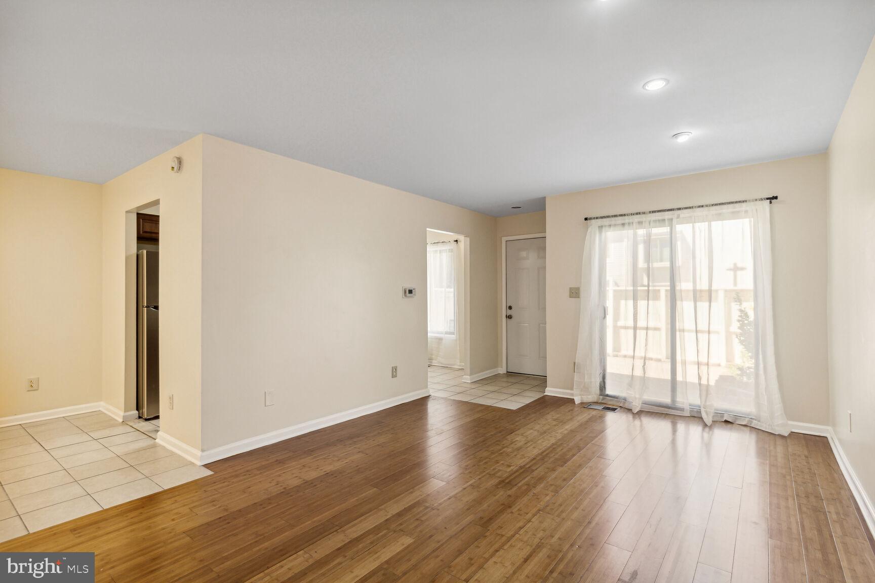 CLUBSIDE - Residential