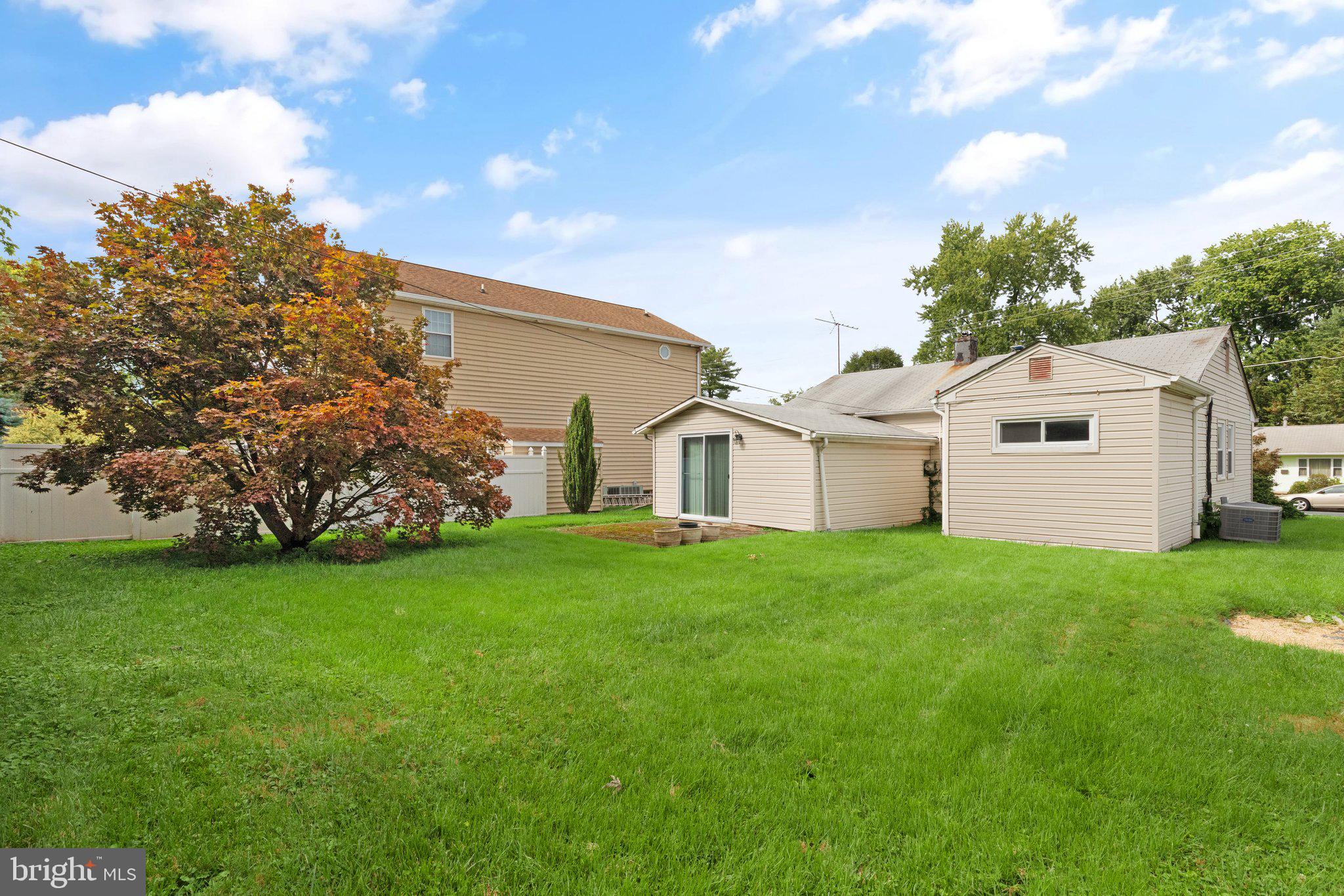 HOWARD PARK - Residential