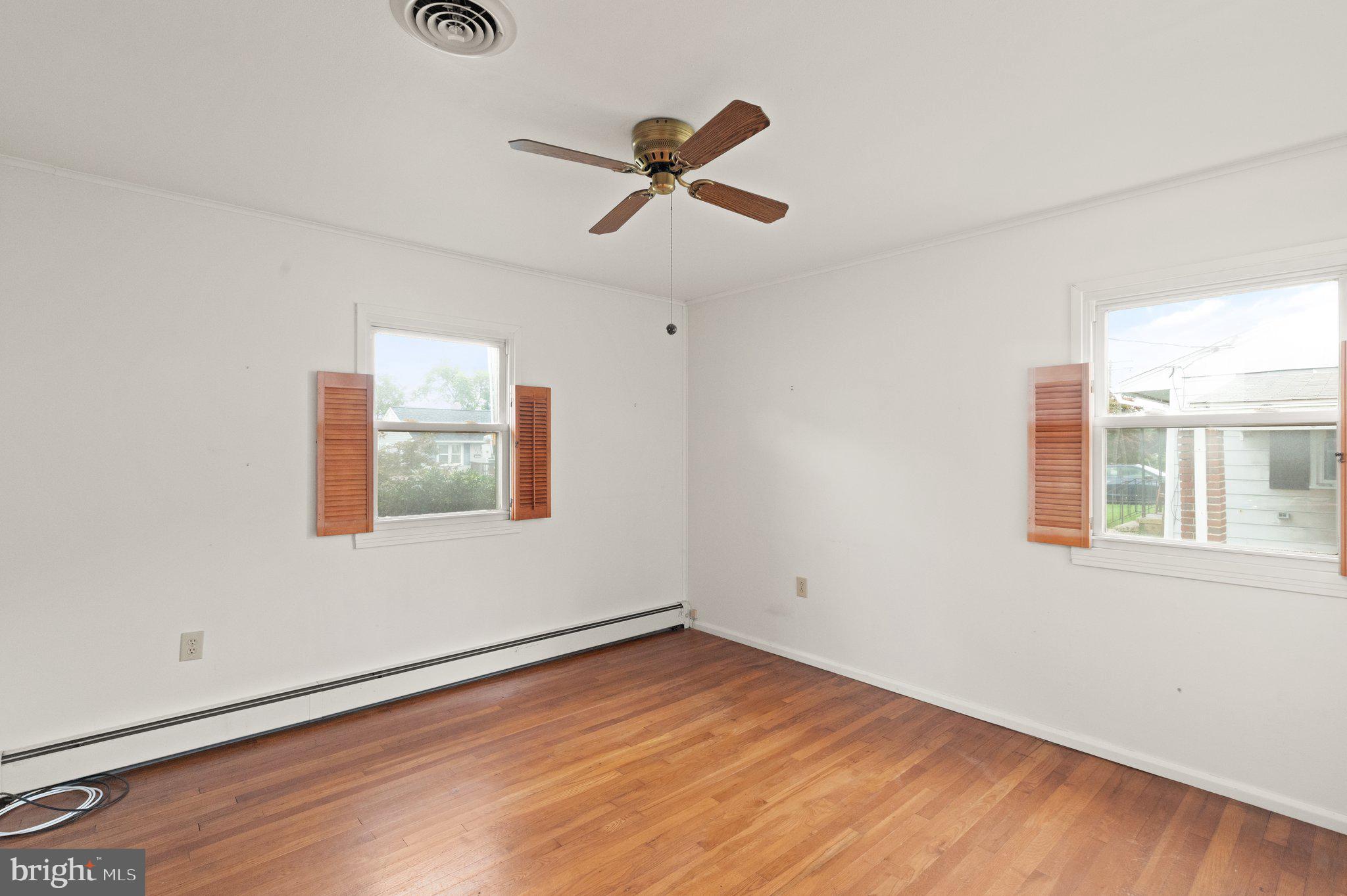 HOWARD PARK - Residential