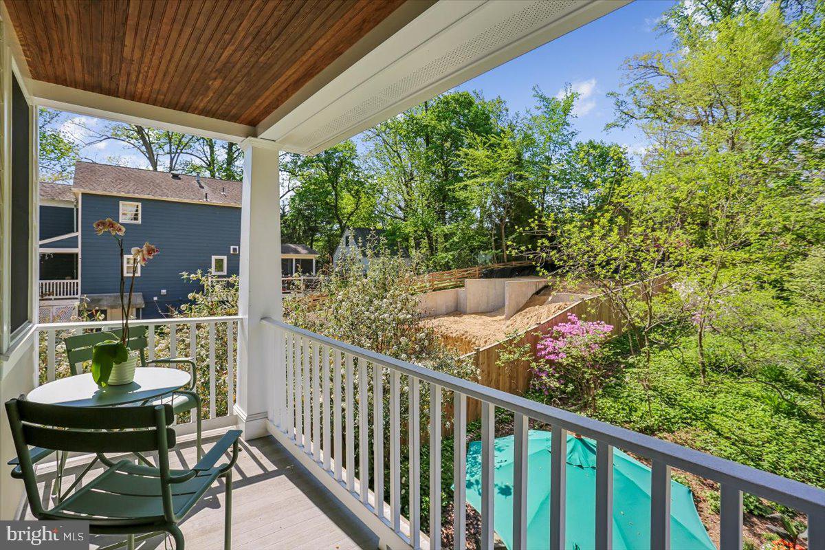 GARRETT PARK - Residential