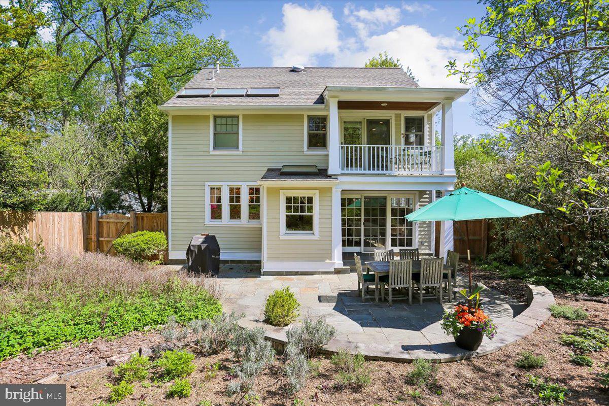 GARRETT PARK - Residential