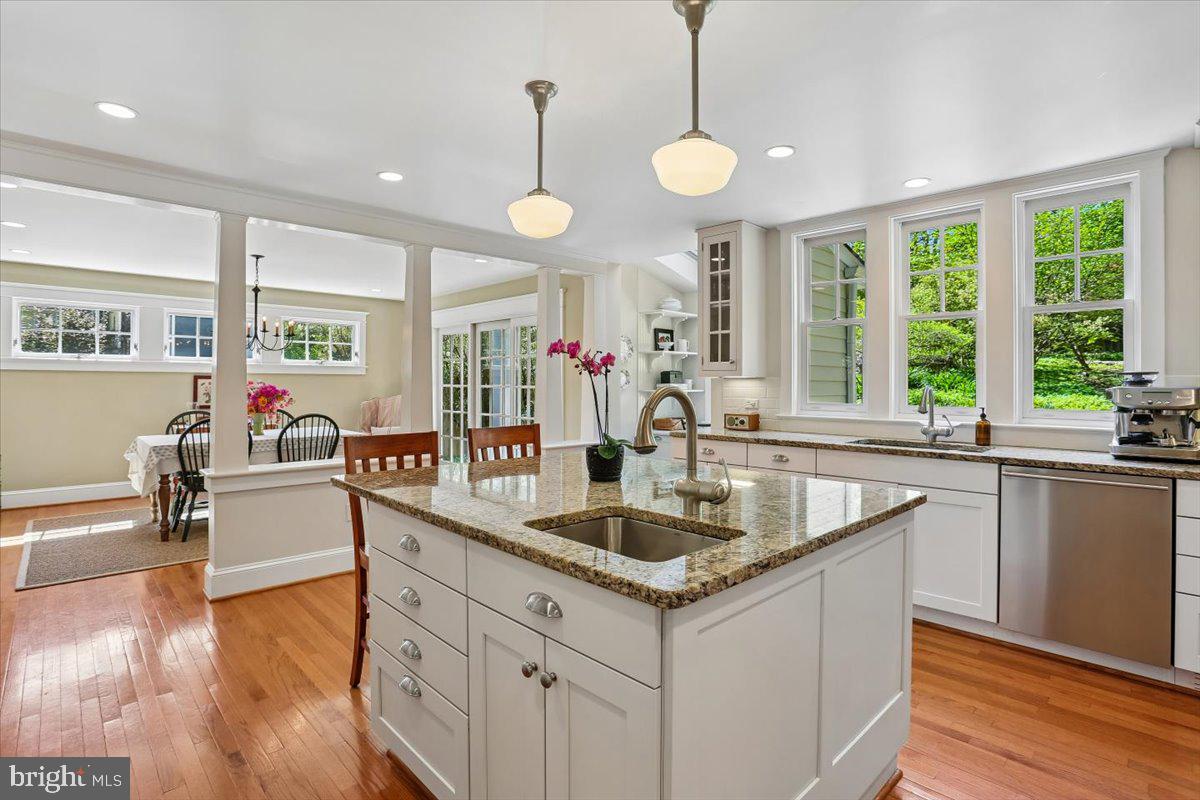 GARRETT PARK - Residential