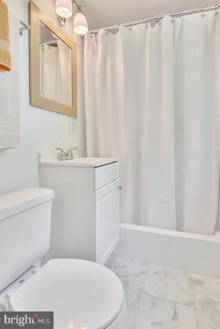 RIVER RIDGE - Residential