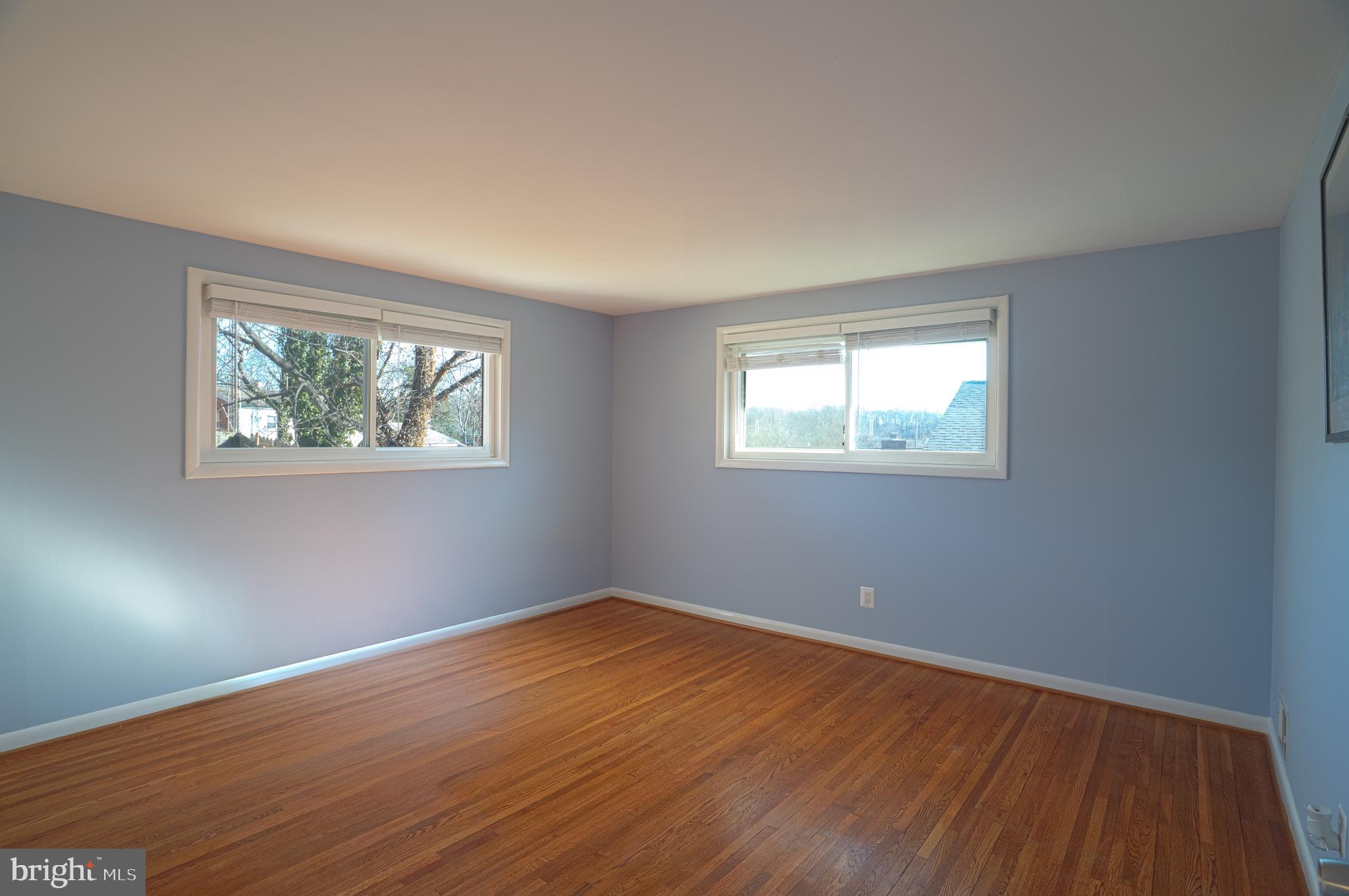 RIVER RIDGE - Residential