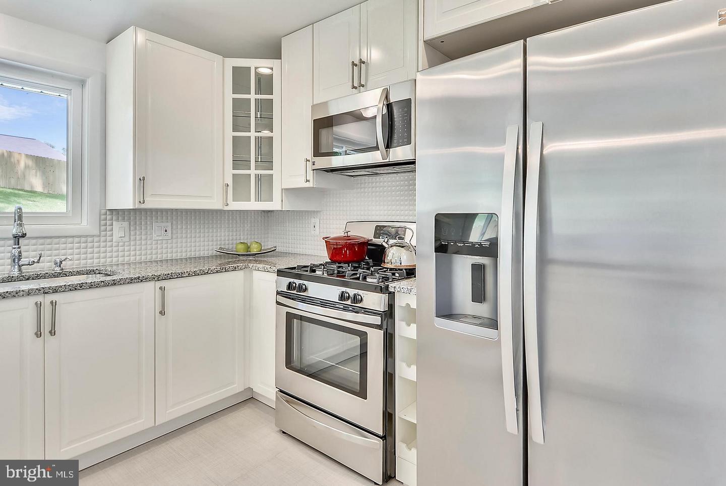 RIVER RIDGE - Residential