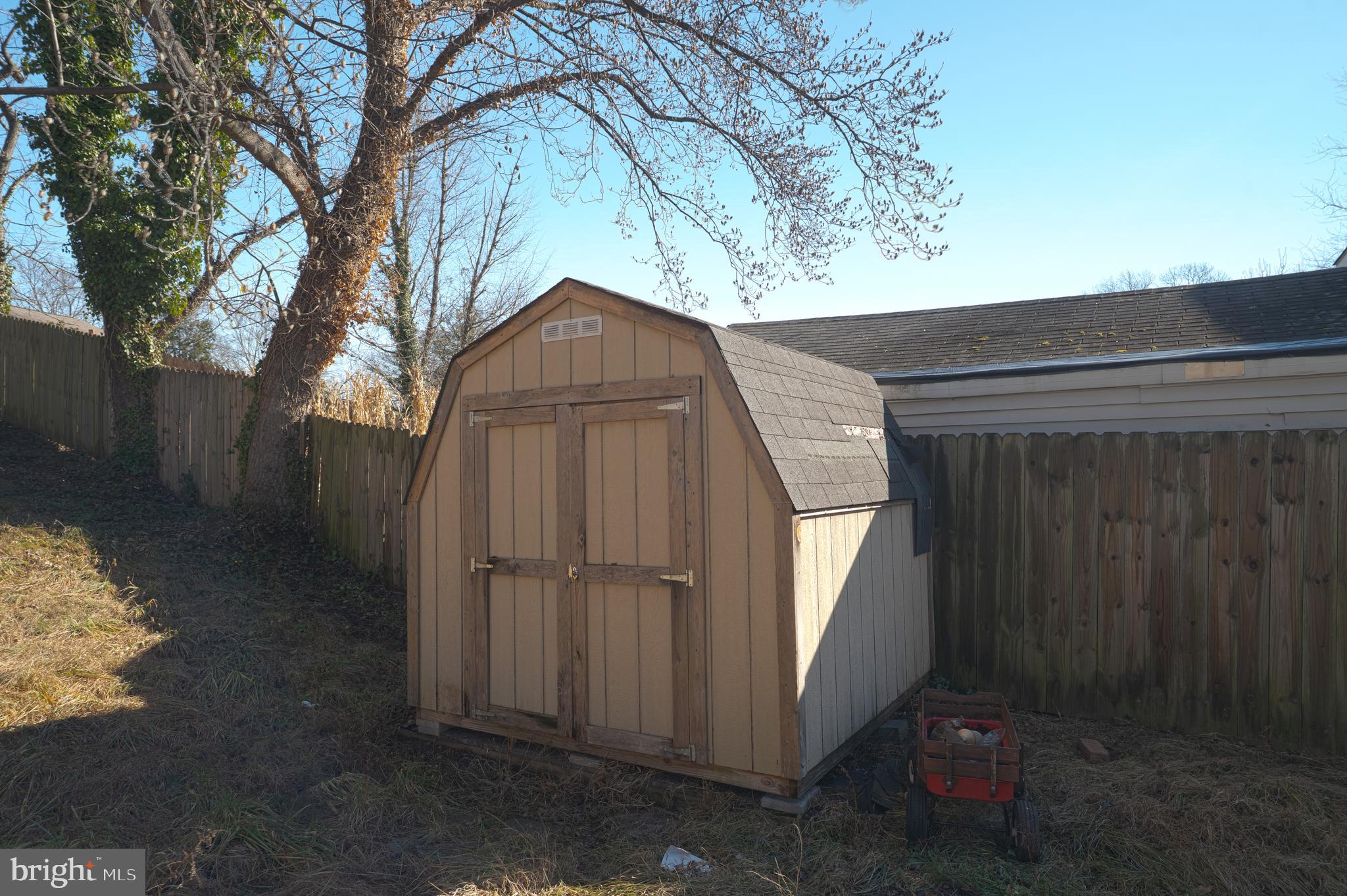 RIVER RIDGE - Residential