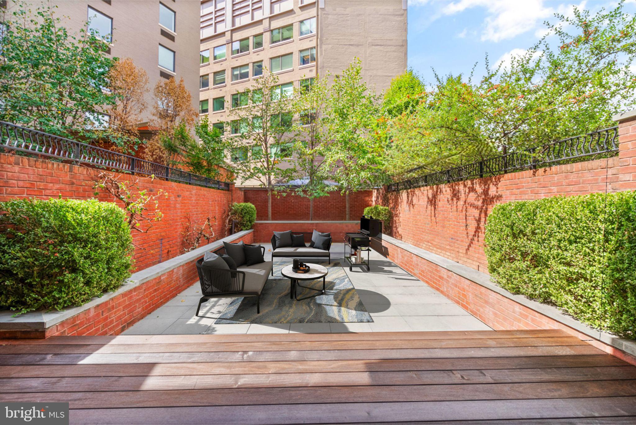 CAPITOL HILL - Residential