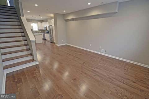 Townhouse For Rent - 1338 S 18th Street<br/> PHILADELPHIA, PA 19146