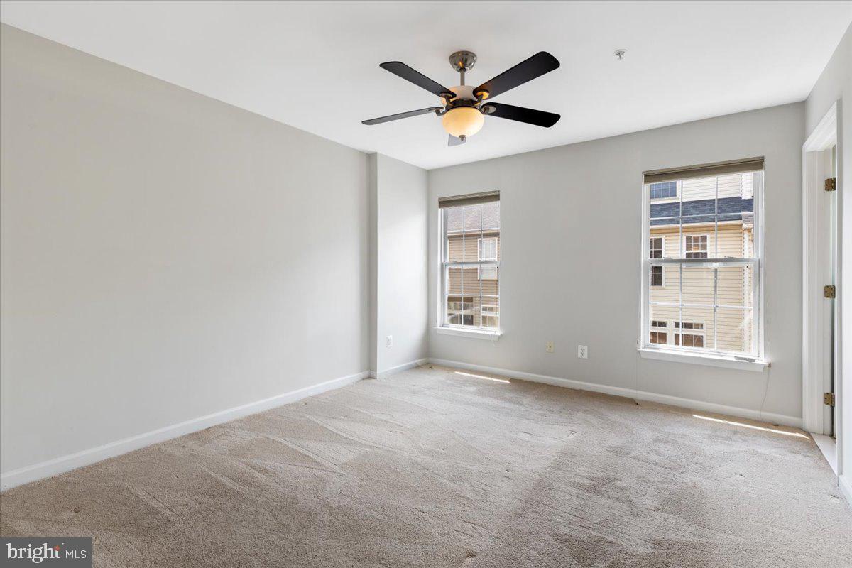 SUMMERS GROVE - Residential Lease