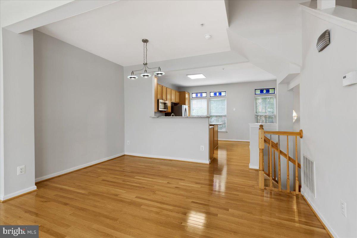 SUMMERS GROVE - Residential Lease