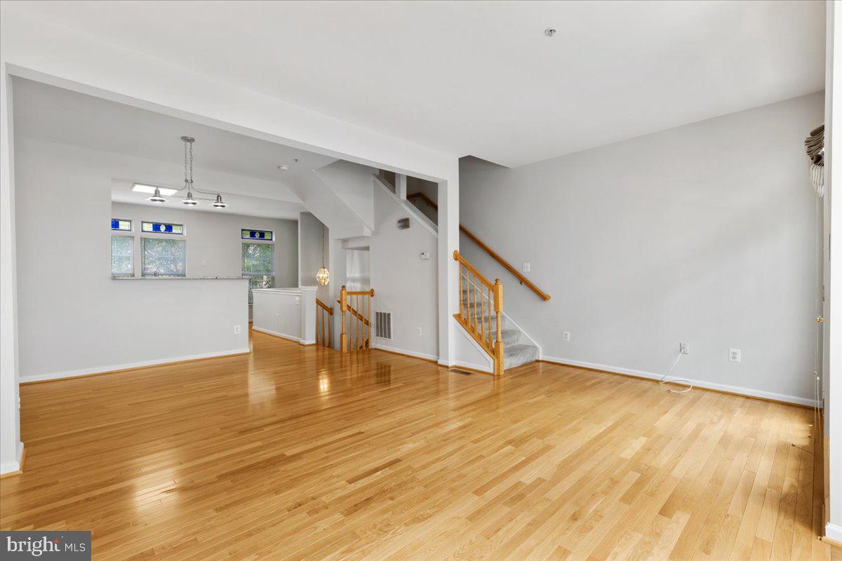 SUMMERS GROVE - Residential Lease