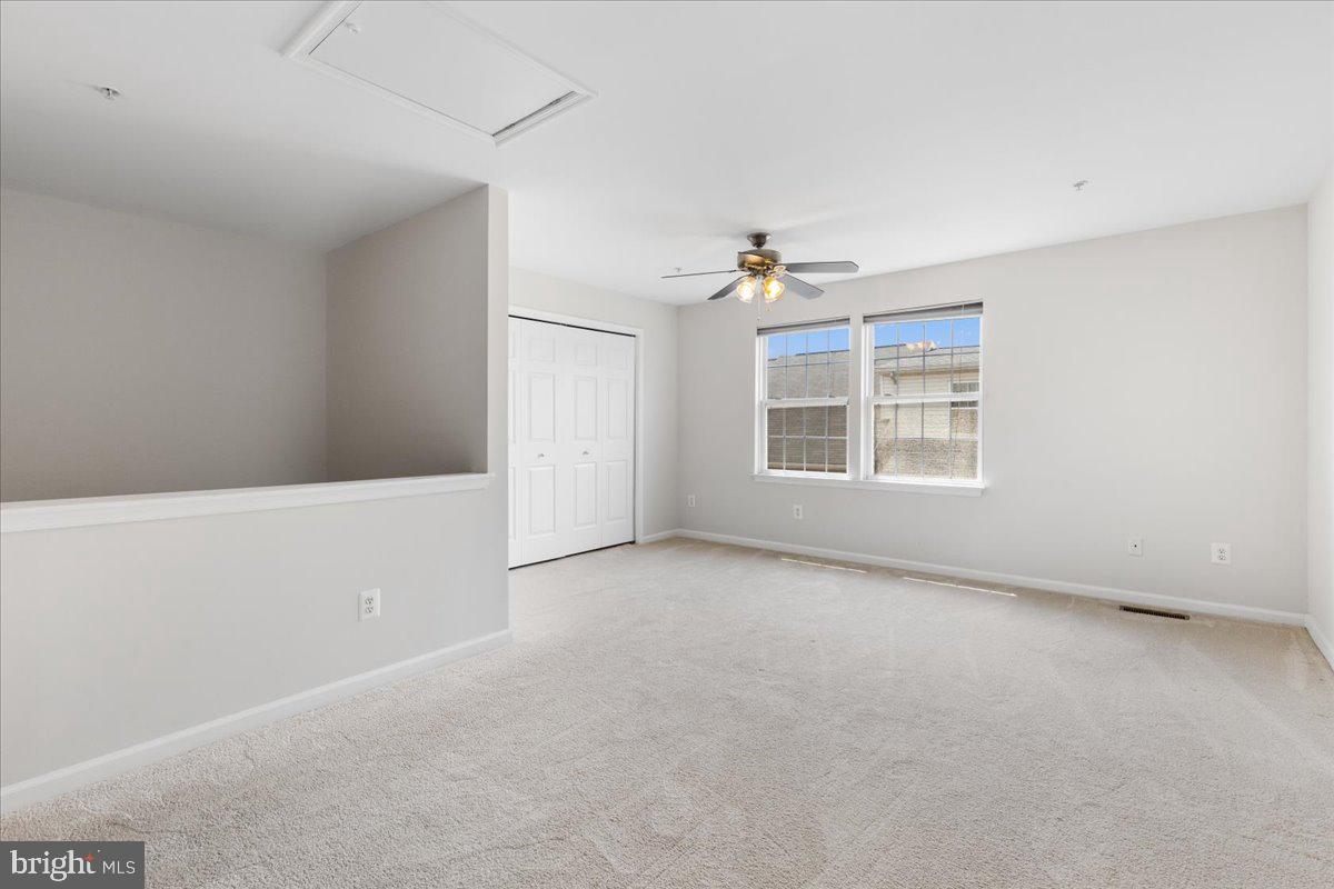 SUMMERS GROVE - Residential Lease