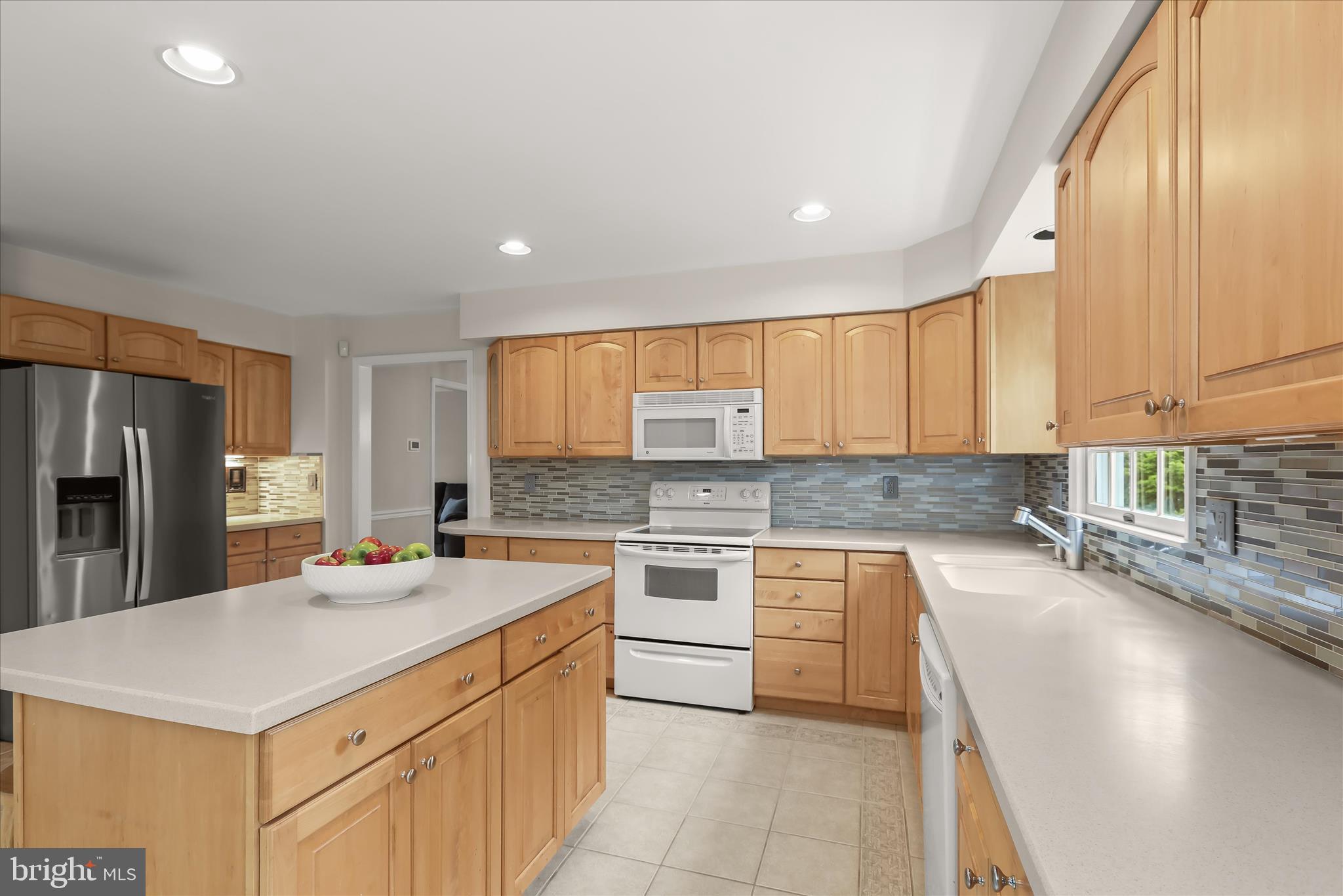 RIVERS EDGE - Residential