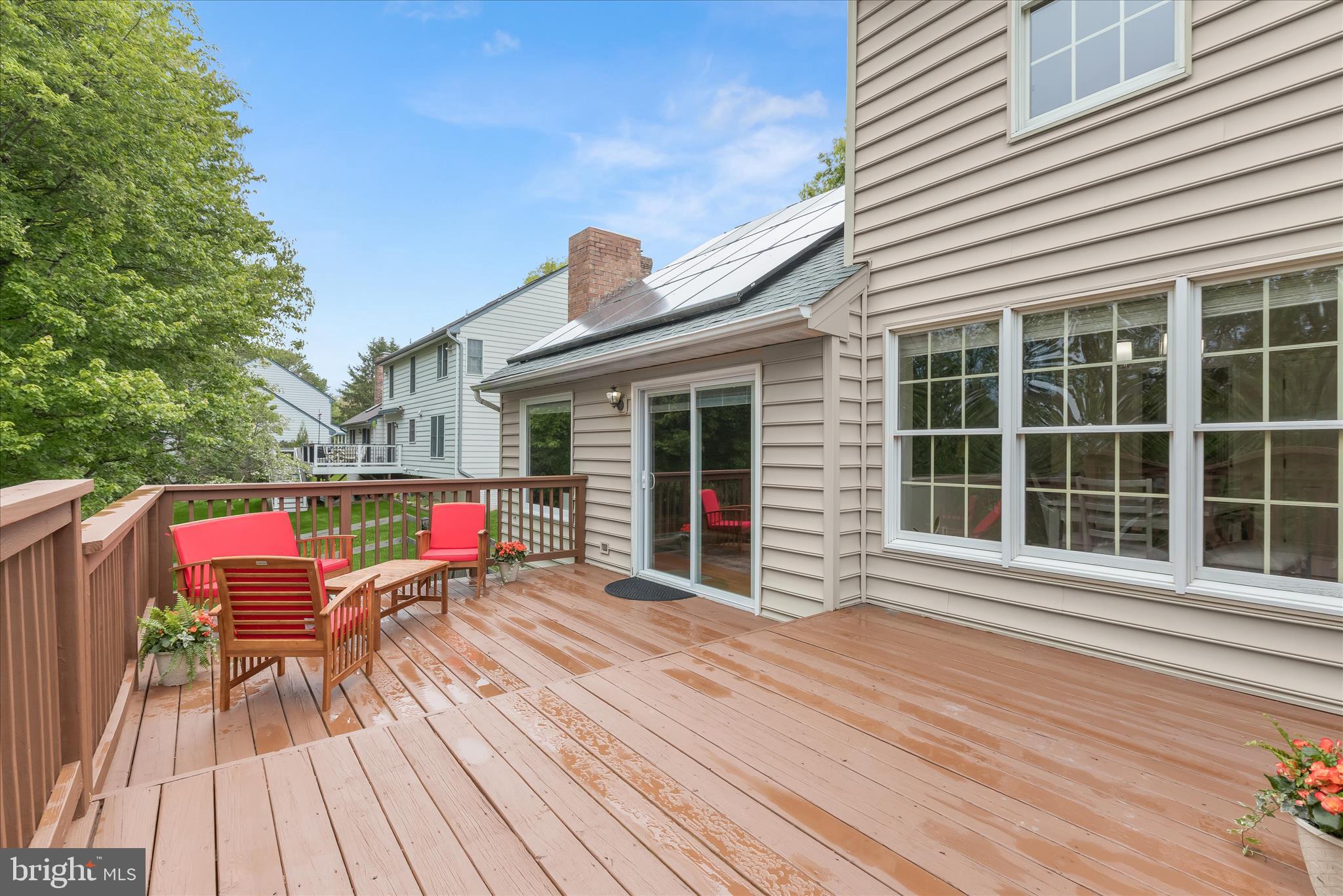 RIVERS EDGE - Residential