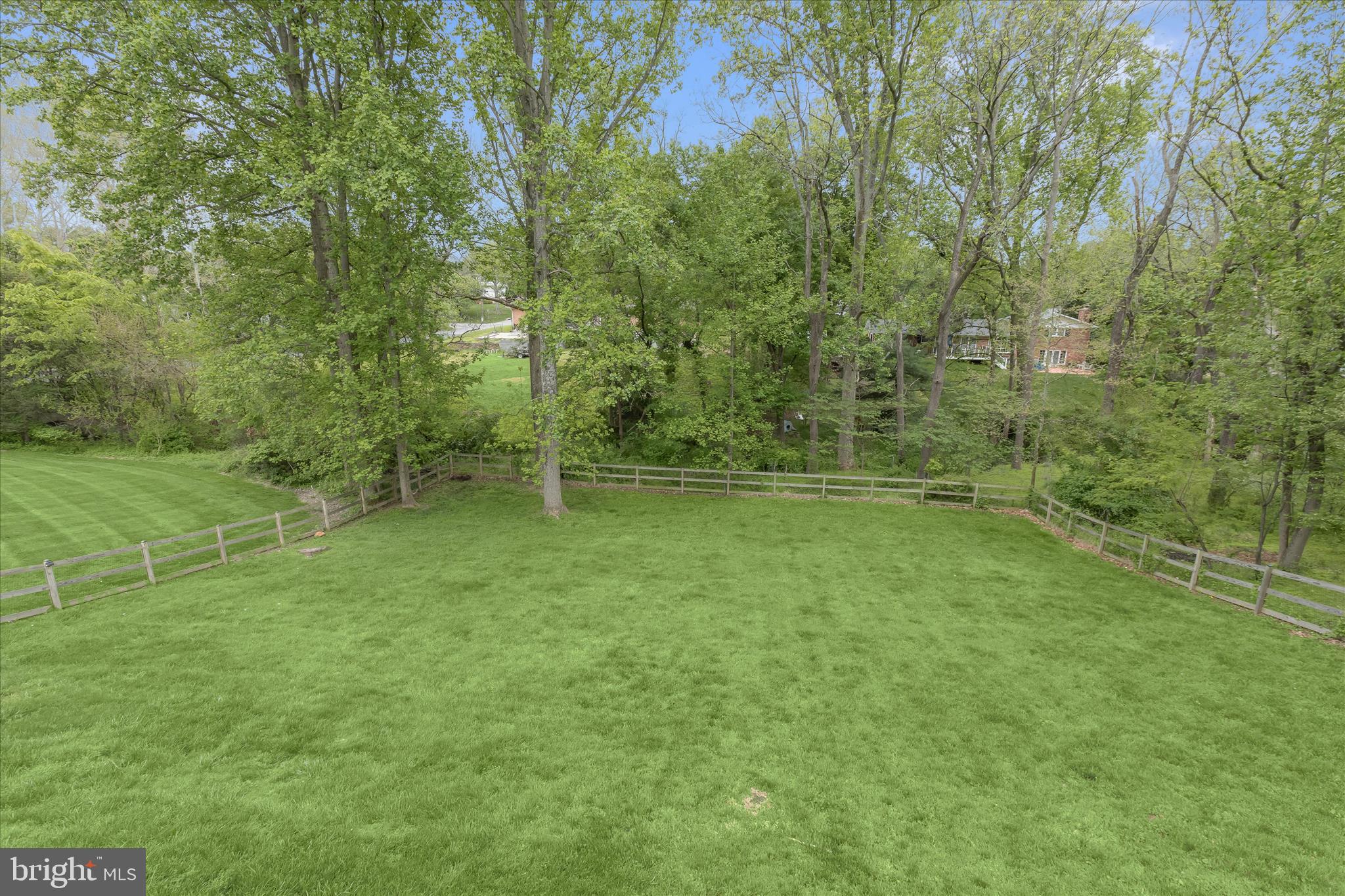RIVERS EDGE - Residential