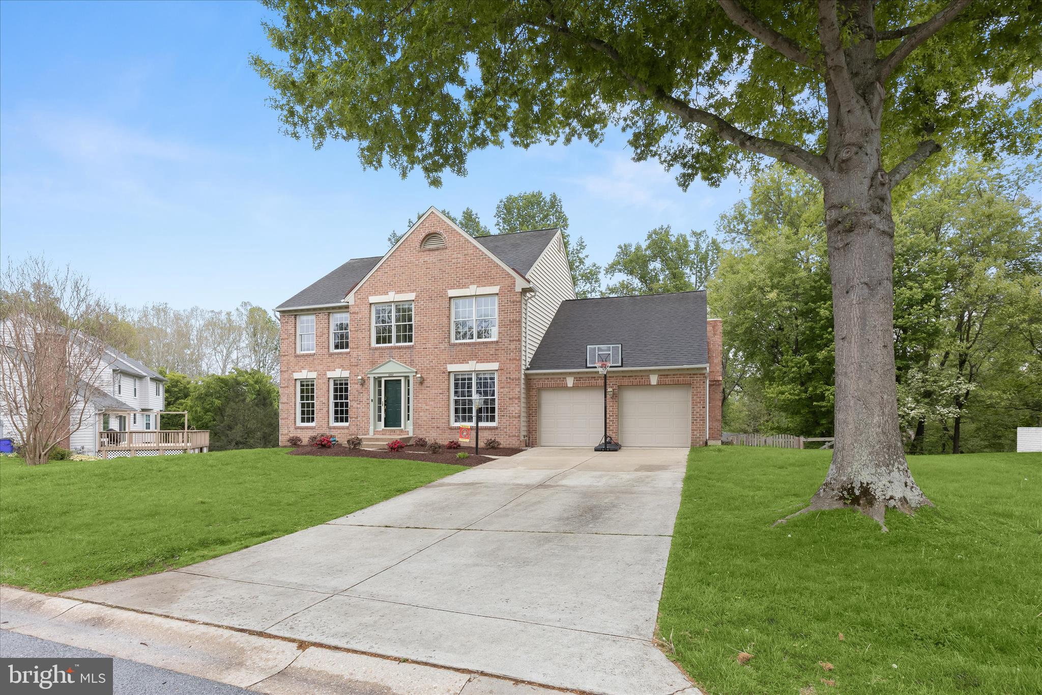 RIVERS EDGE - Residential